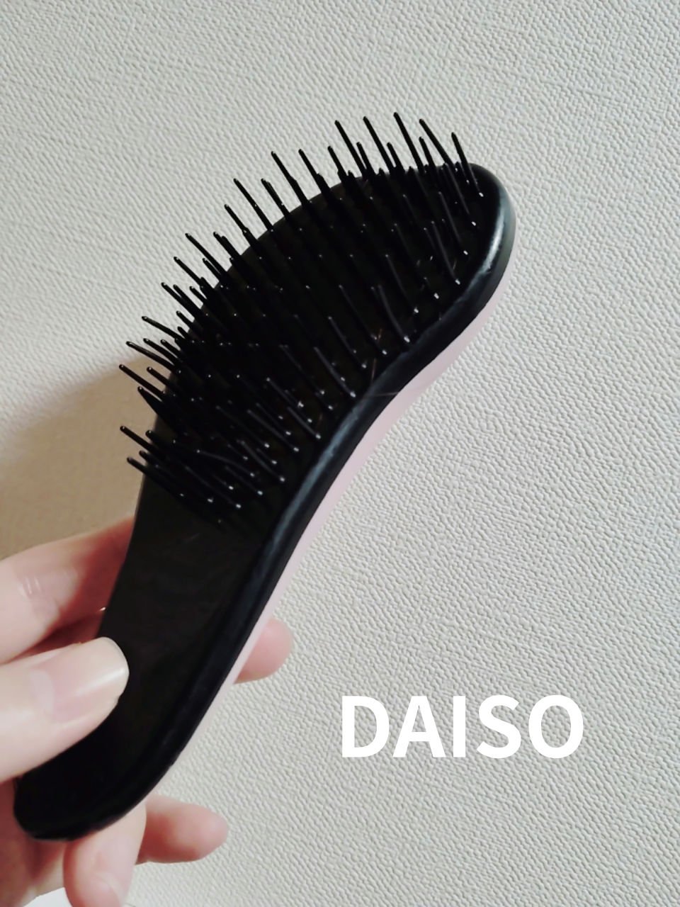 立体ヘアブラシ（コンパクト）/DAISO/ヘアブラシを使ったクチコミ（1枚目）