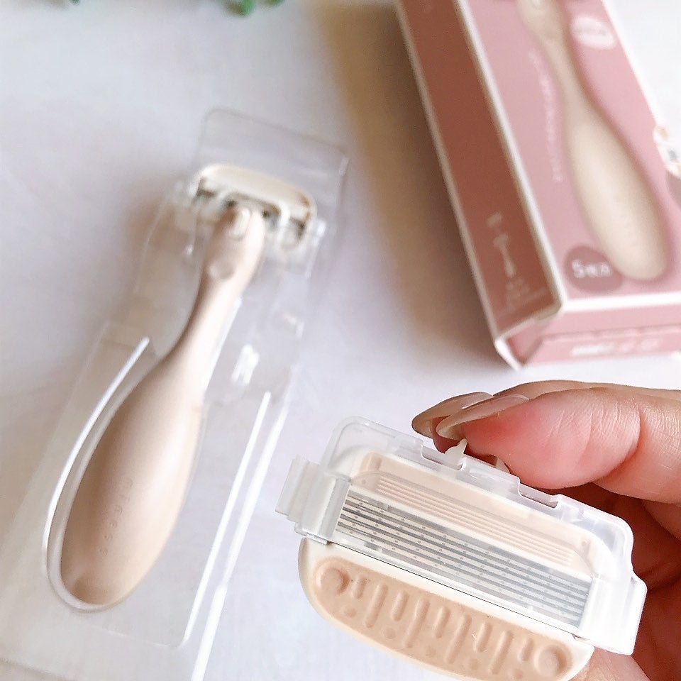 miness ボディ用カミソリ 替刃2個付/貝印/シェーバーを使ったクチコミ(8枚目)