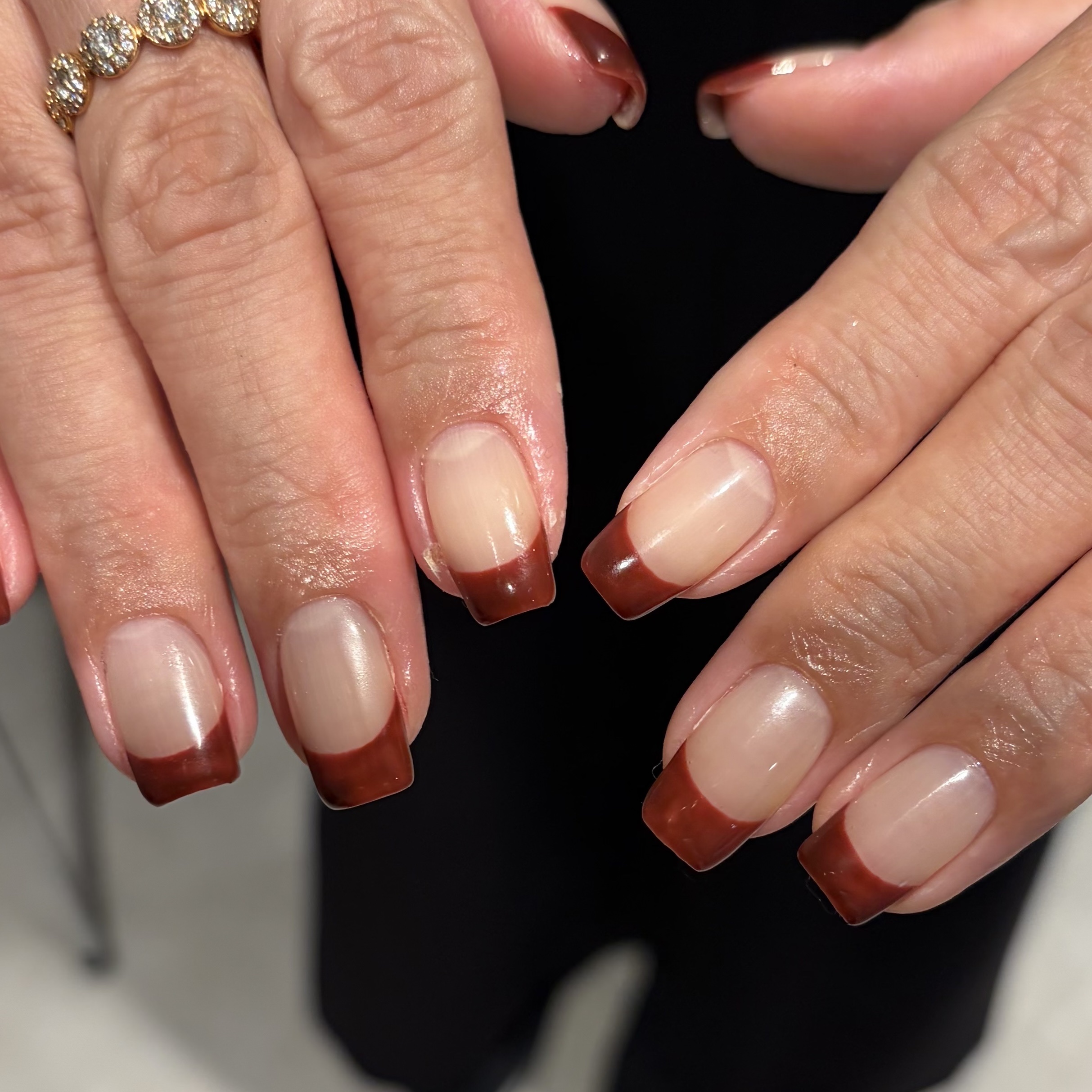 いいね、保存嬉しいです🎶

#ネイル #ジェルネイル #垢抜け #ネイルケア #キラキラネイル #ネイリスト #ネイルデザイン #ネイルポリッシュ #簡単ネイル #夏ネイル #秋ネイル #ネイルアート #ネイルシール #冬ネイル #大人ネ