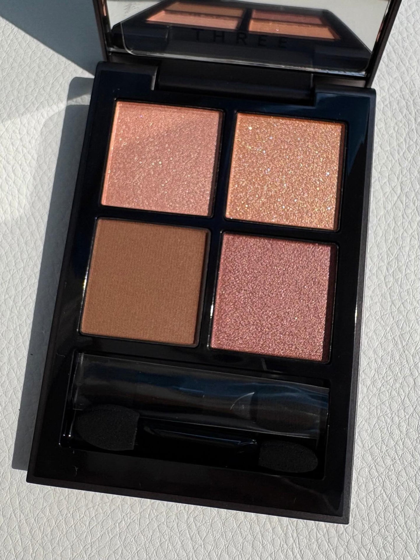 THREE スターゲージング アイシャドウクアッド/THREE/アイシャドウパレットを使ったクチコミ(2枚目)