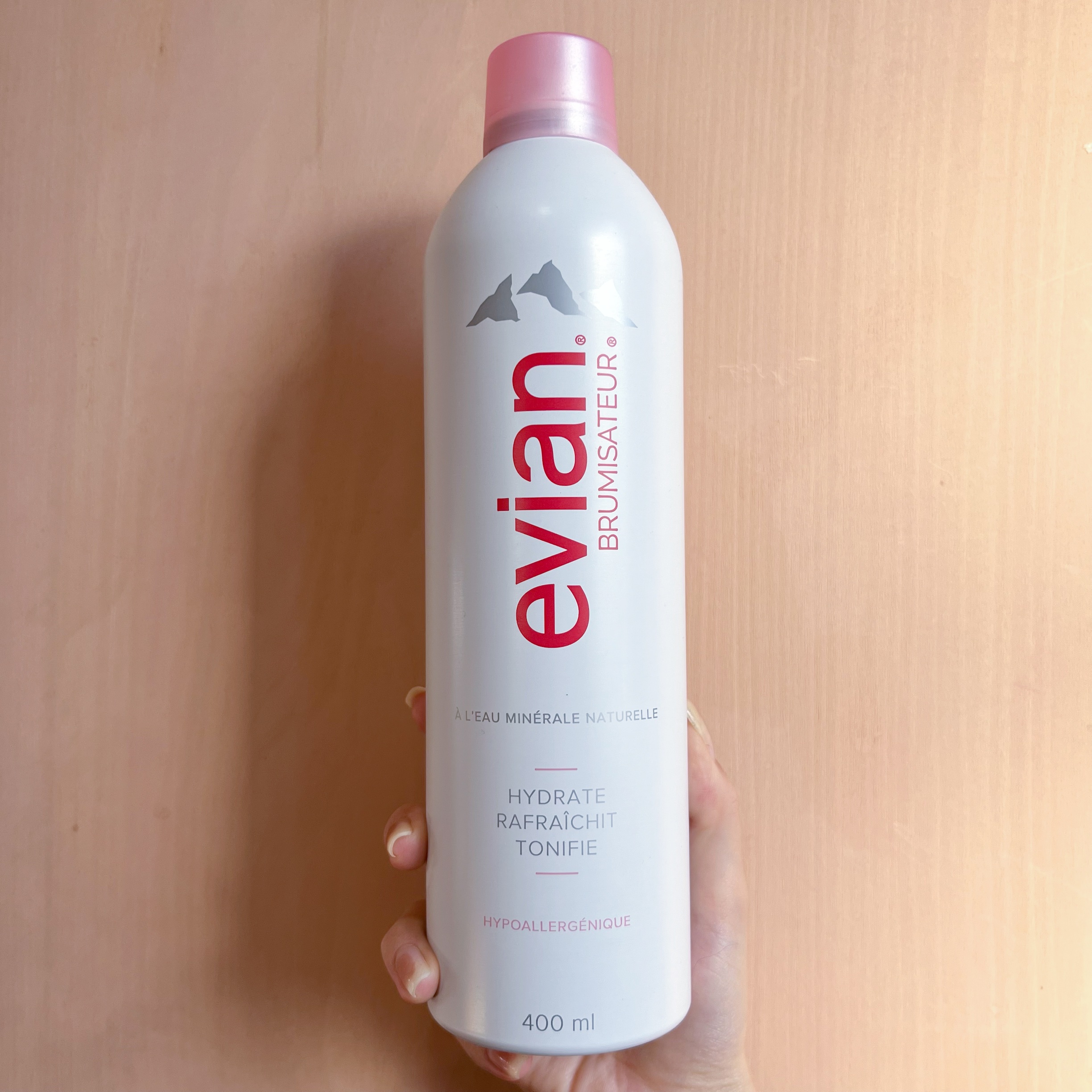 フェイシャルスプレー 300mL/エビアン/ミスト状化粧水を使ったクチコミ（1枚目）