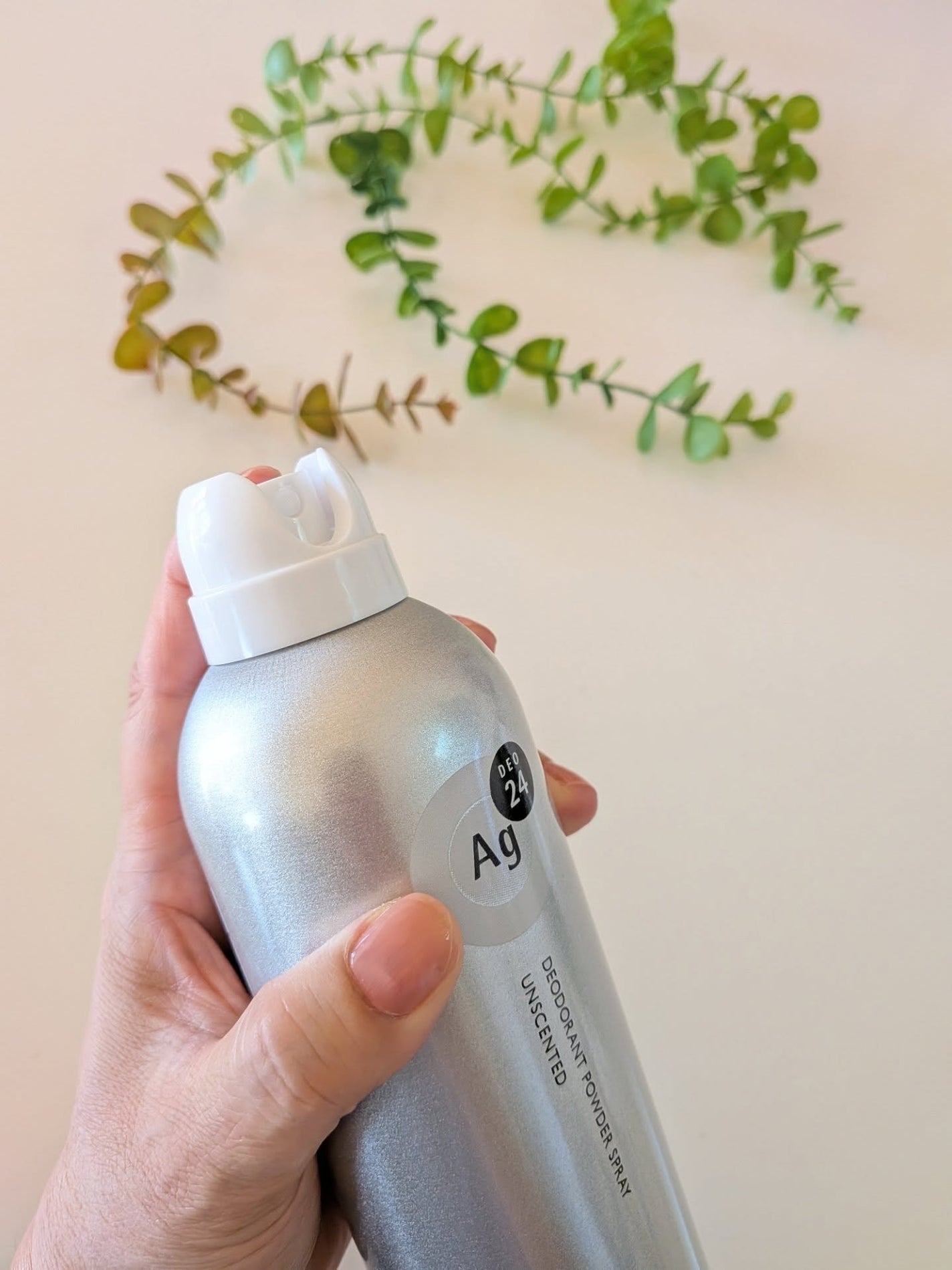 デオドラントスプレー(無香性)/エージーデオ24/デオドラント・制汗剤を使ったクチコミ(4枚目)