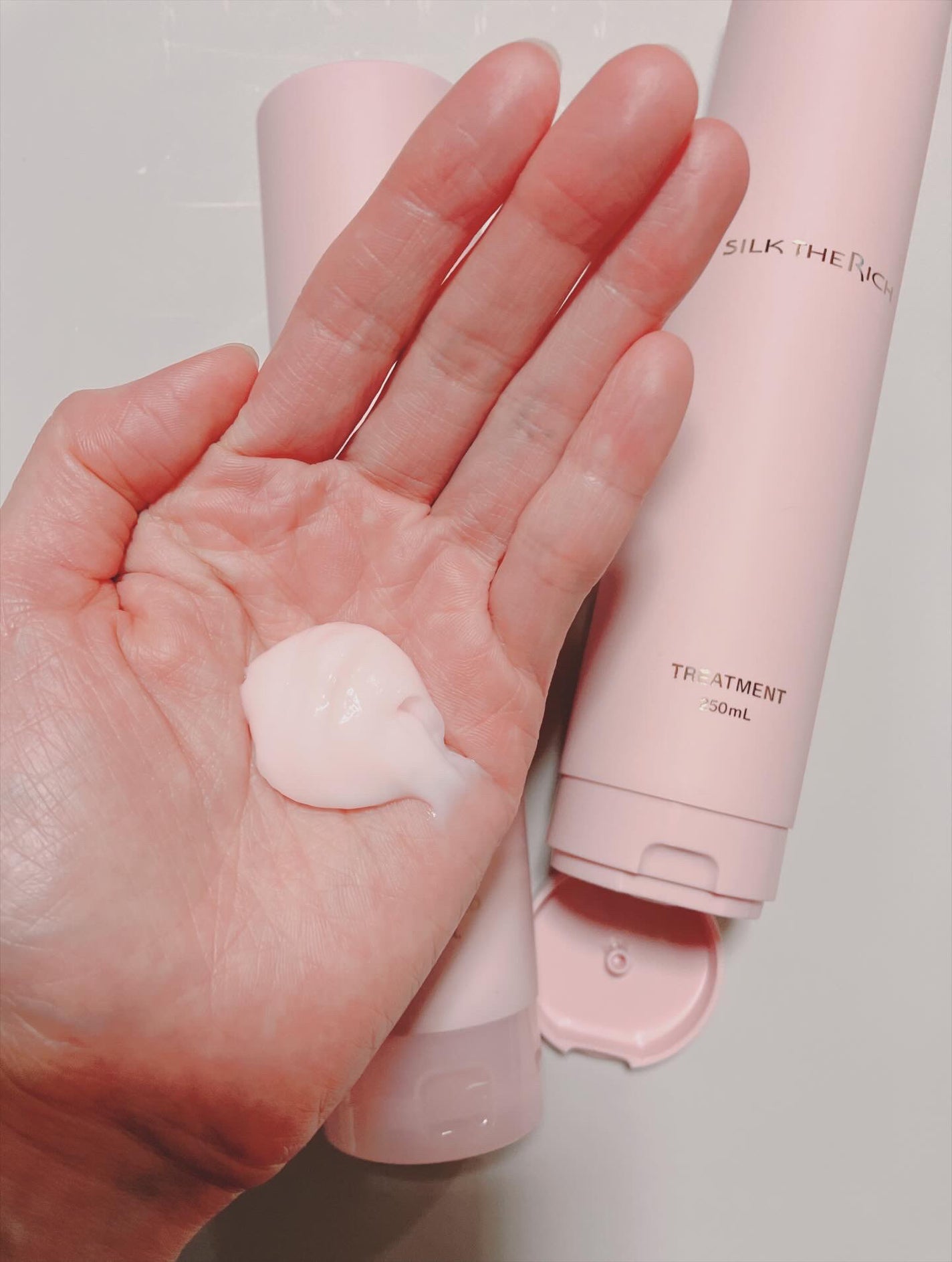 SILK THE RICH ハイモイスト&リペア シャンプー・トリートメント/SILK THE RICH/市販シャンプーを使ったクチコミ(4枚目)