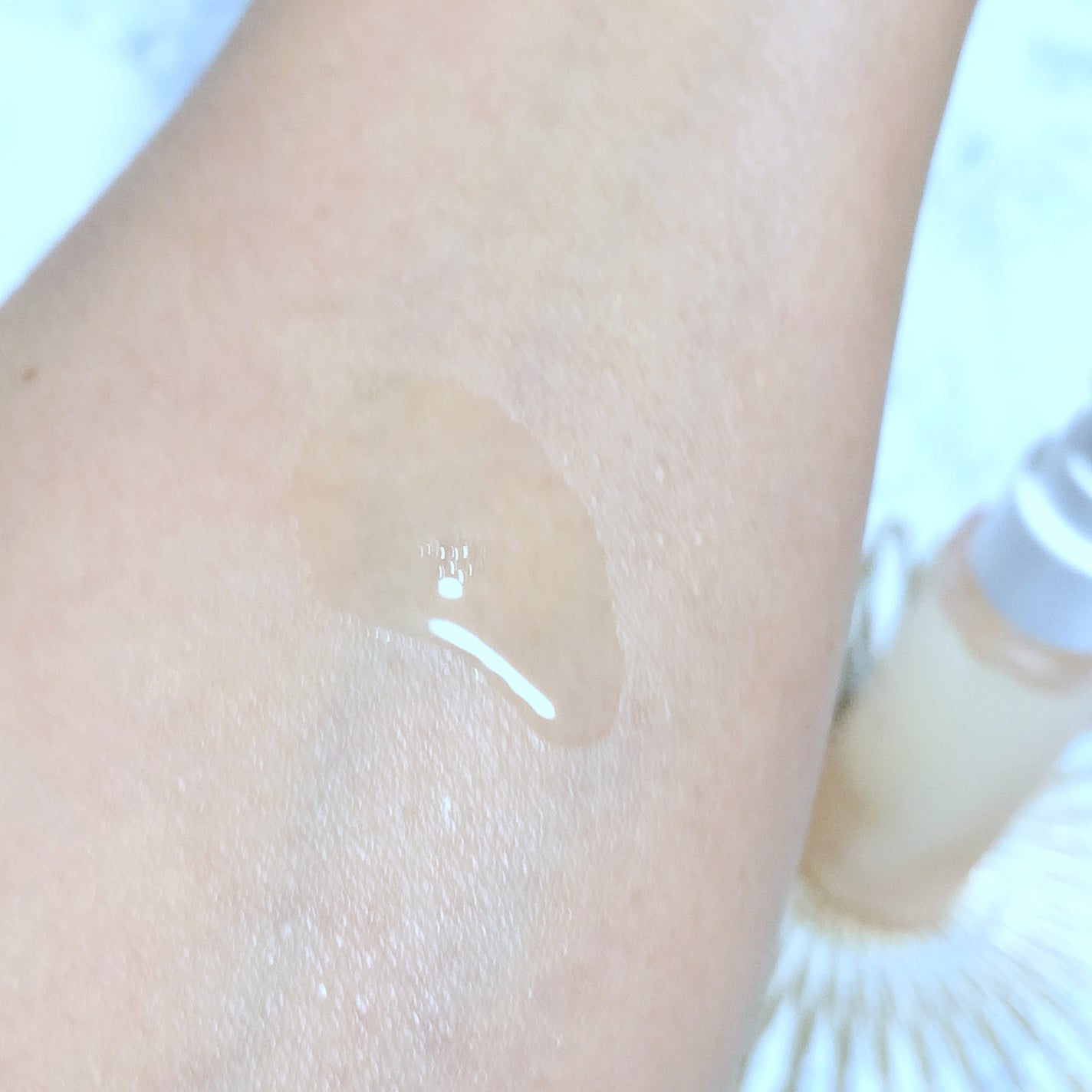 エッセンシャルセラム/emiru/美容液を使ったクチコミ(4枚目)