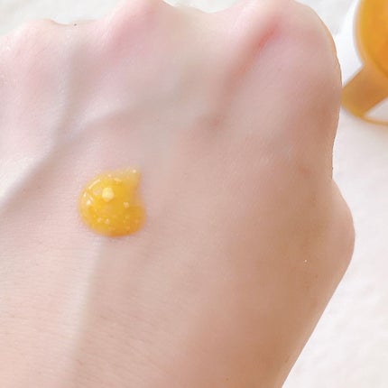 コウジ酸ビタナイアシンセラム/MEDICUBE/美容液を使ったクチコミ(4枚目)