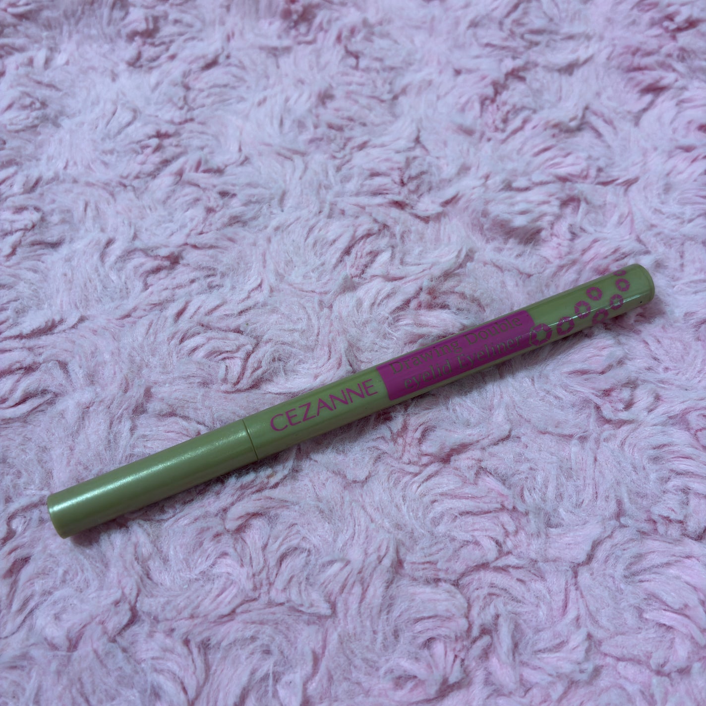 描くふたえアイライナー/CEZANNE/リキッドアイライナーを使ったクチコミ(1枚目)