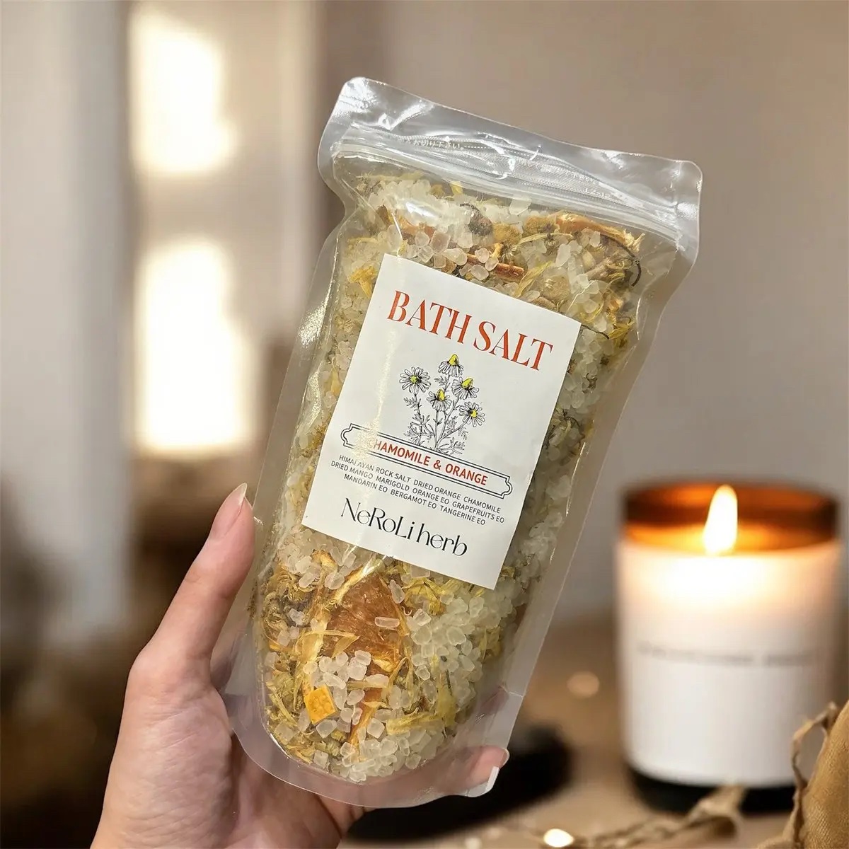 月曜日頑張ったからお友達から頂いた
NeRoLi herbの入浴剤でほかほか🛁🌼

優しい香りと体があったまって
出た後もほかほかなの幸せ…♡

お風呂から出たらNeRoLi herbで売ってるハーブティー飲んで自分を労ってる𓂃 𓈒