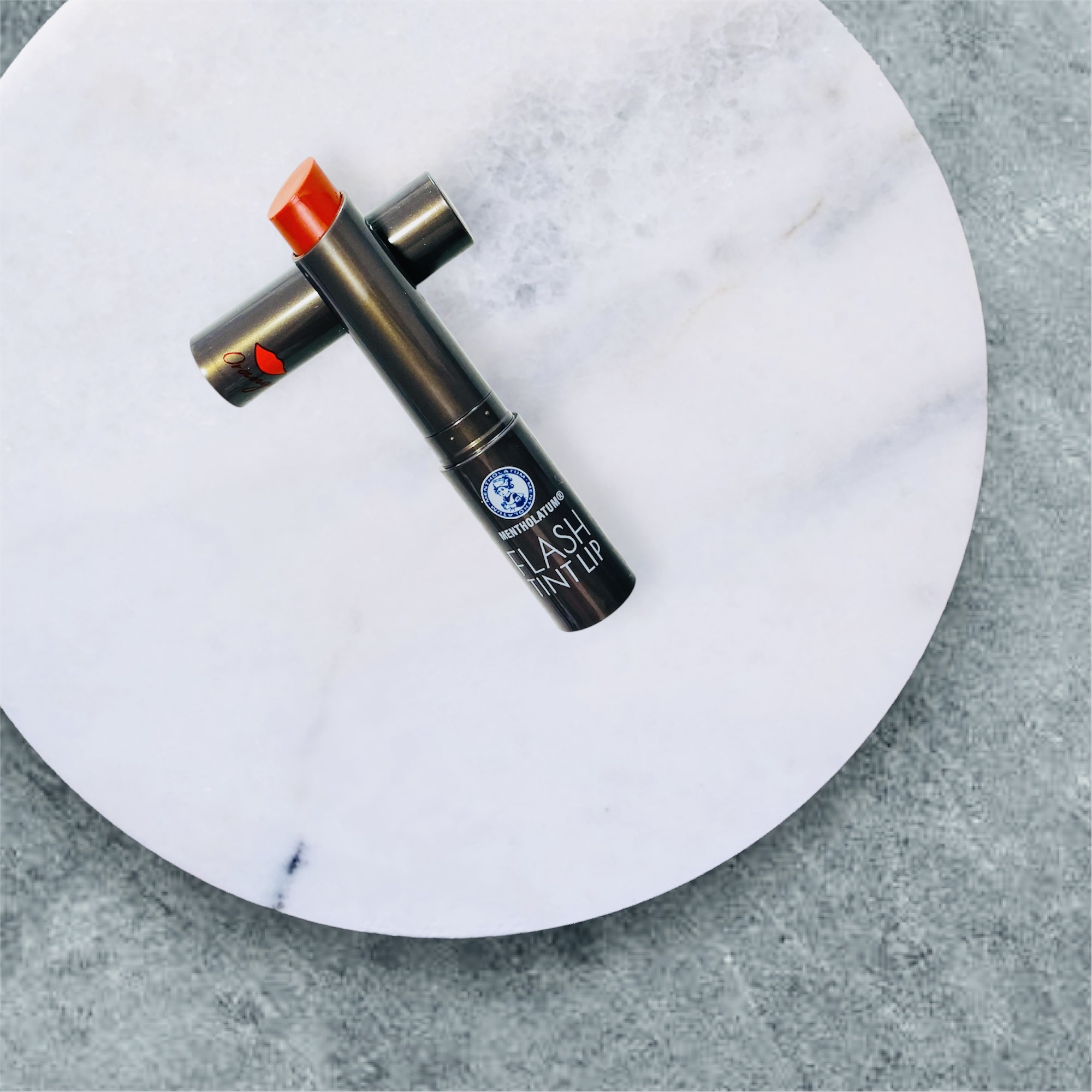 メンソレータム フラッシュティントリップ/メンソレータム/リップティントを使ったクチコミ（2枚目）