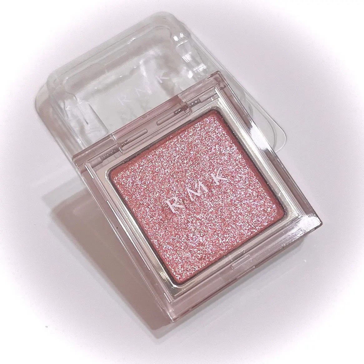 RMK インフィニシェイド シングル アイシャドウ/RMK/単色アイシャドウを使ったクチコミ(1枚目)