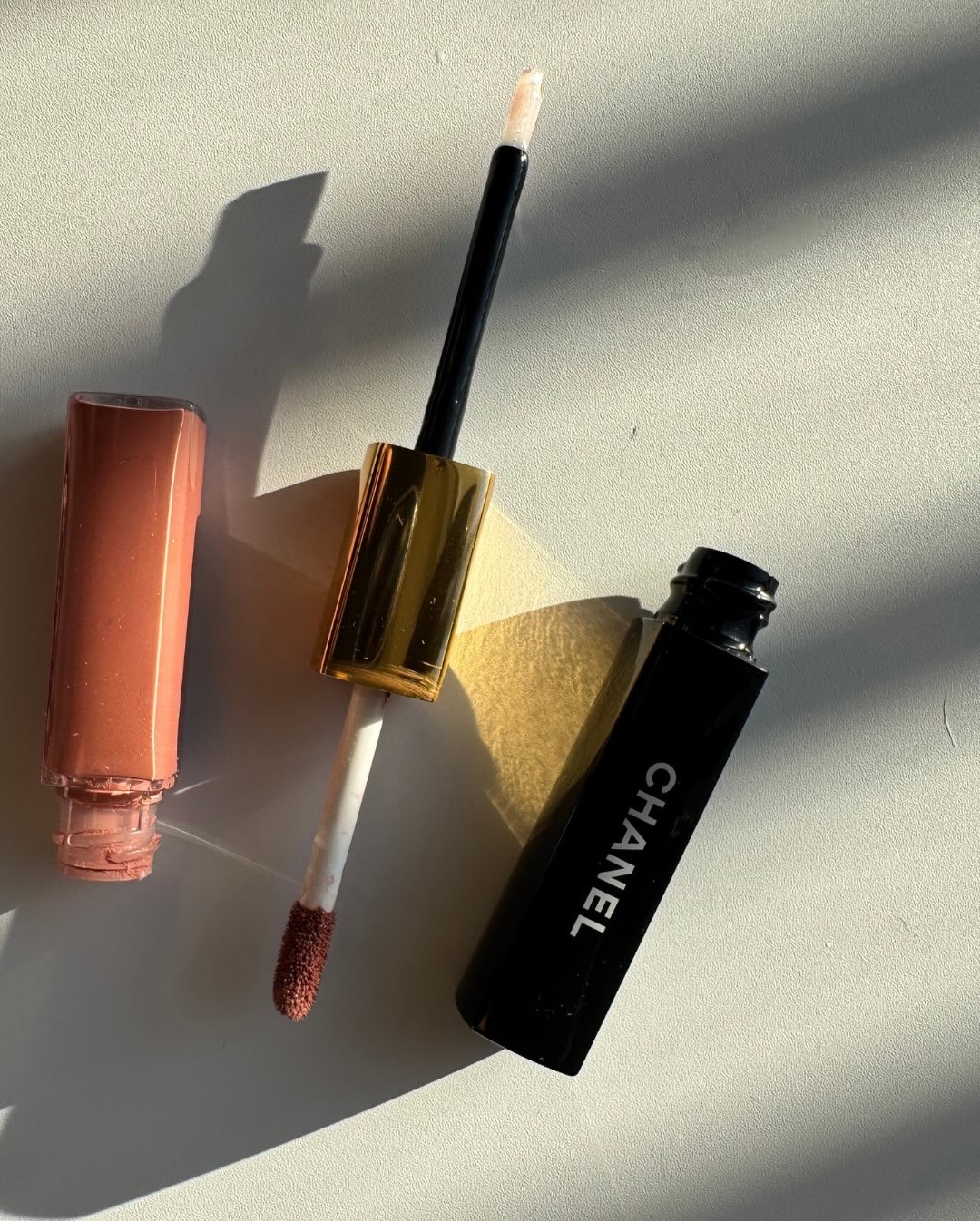 FAS ザ ブラック デイ リペア リップセラム/FAS/リップ美容液を使ったクチコミ（3枚目）