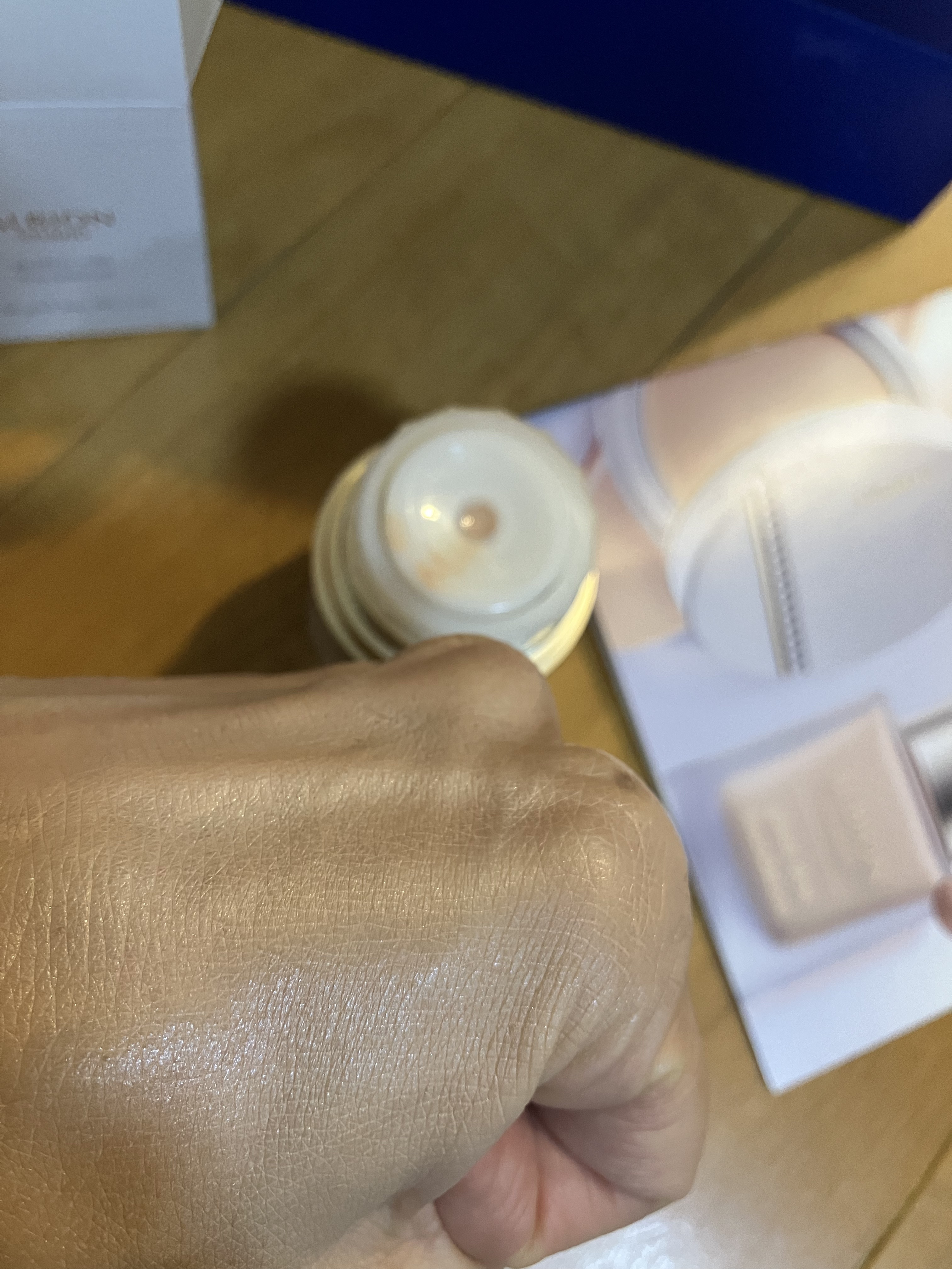 アルビオン スタジオ パーフェクトエディット ファンデーション/ALBION/クリーム・エマルジョンファンデーションを使ったクチコミ（3枚目）