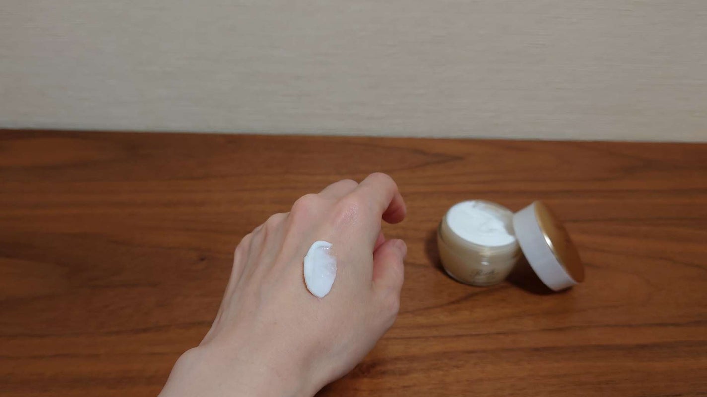 リッチ クリーム/イオナ エフ/フェイスクリームを使ったクチコミ(3枚目)