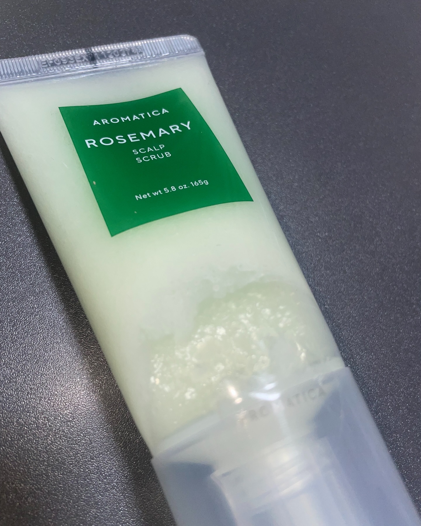 ローズマリー スカルプ スクラブ/AROMATICA/ヘッドスクラブを使ったクチコミ（2枚目）