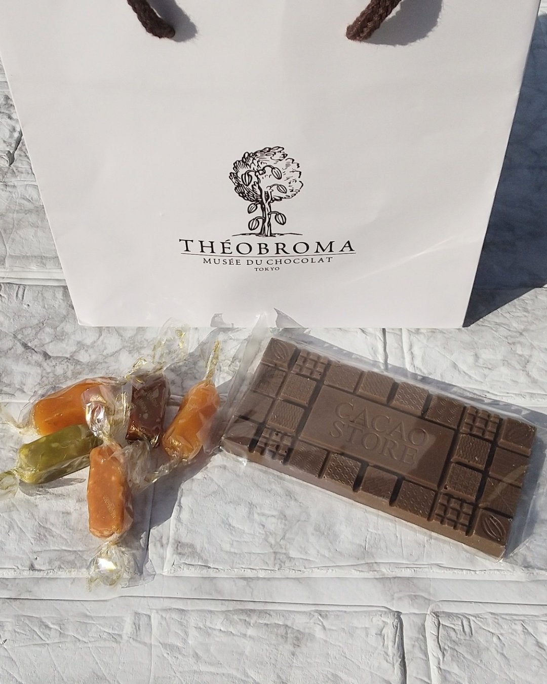 ヨナ フォロバ100 on LIPS 「テオブロマ・お菓子の詰め合わせ・マダガスカルプロジェクトミルク..」(2枚目)