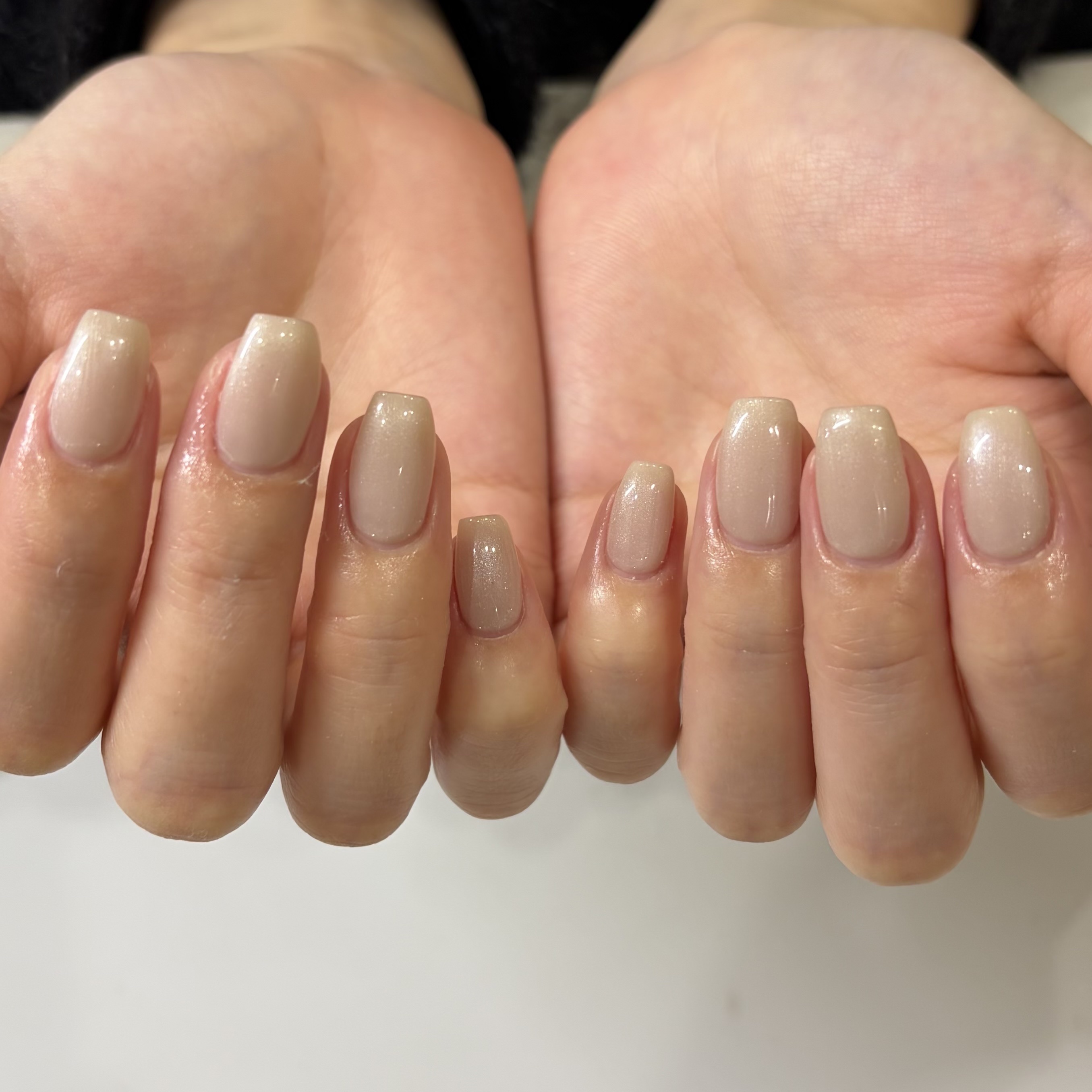 いいね、保存嬉しいです🎶

#ネイル #ジェルネイル #垢抜け #ネイルケア #キラキラネイル #ネイリスト #ネイルデザイン #ネイルポリッシュ #簡単ネイル #夏ネイル #秋ネイル #ネイルアート #ネイルシール #冬ネイル #大人ネ