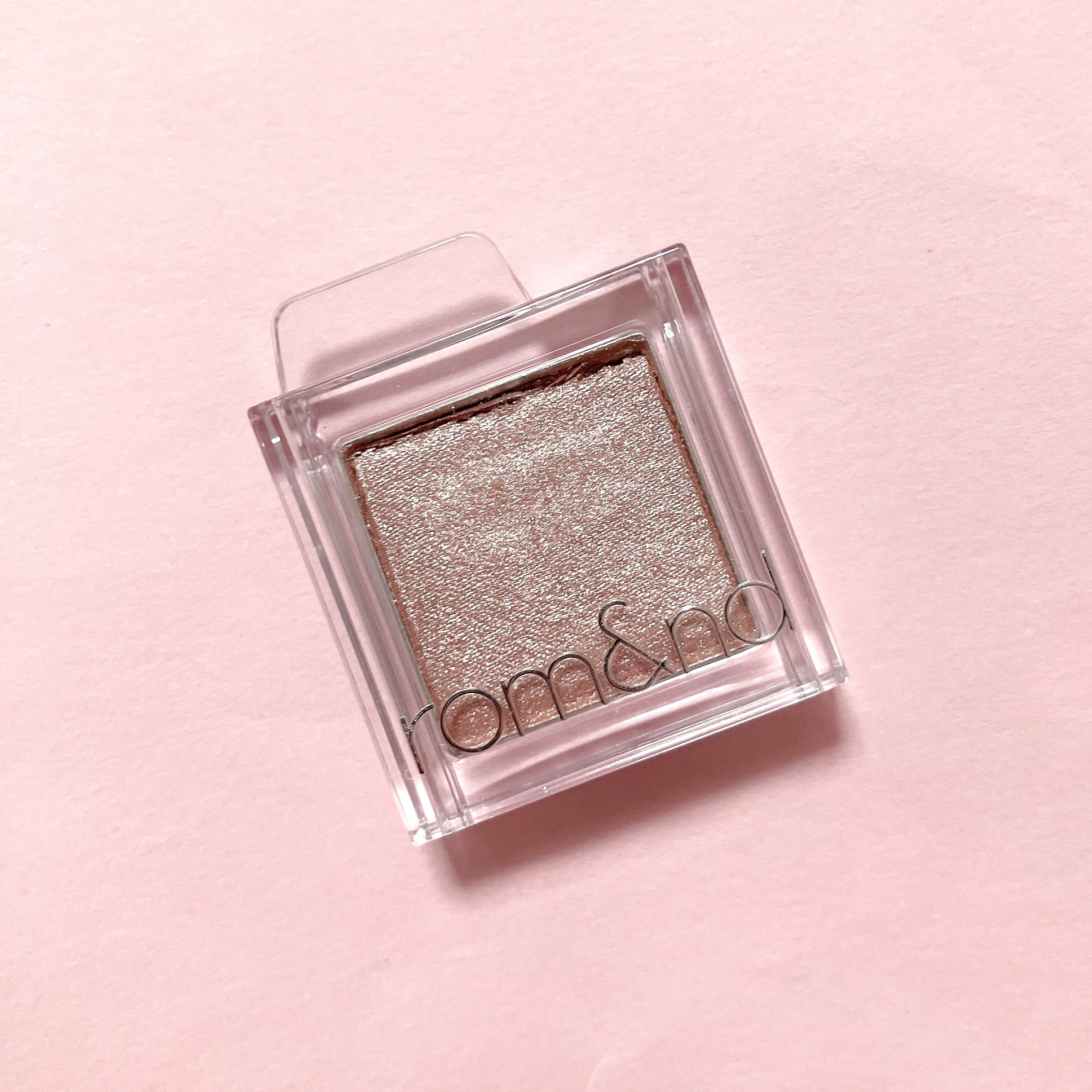 スライドインシングル S08 ピンクシャ/rom&nd/単色アイシャドウを使ったクチコミ（1枚目）