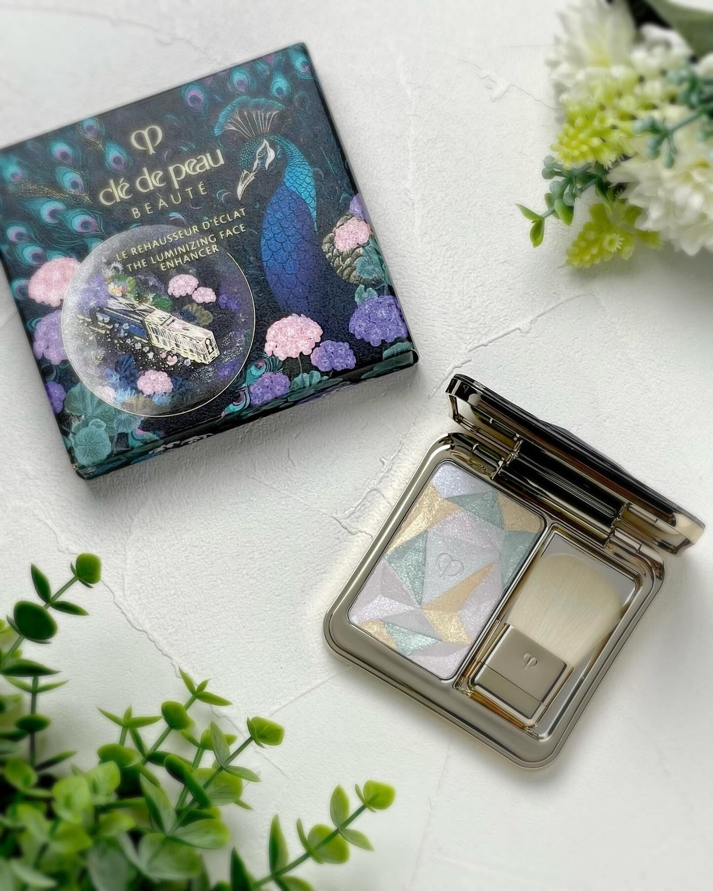 ル・レオスールデクラ /クレ・ド・ポー ボーテ/パウダーハイライトを使ったクチコミ(5枚目)