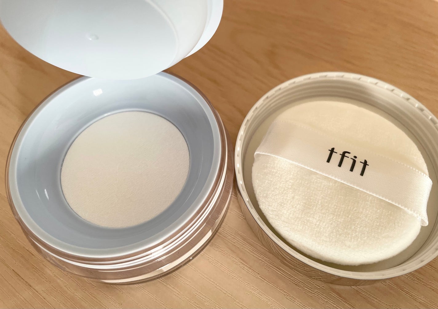 トランスルーセントセットエッセンシャルパウダー/TFIT/ルースパウダーを使ったクチコミ(5枚目)