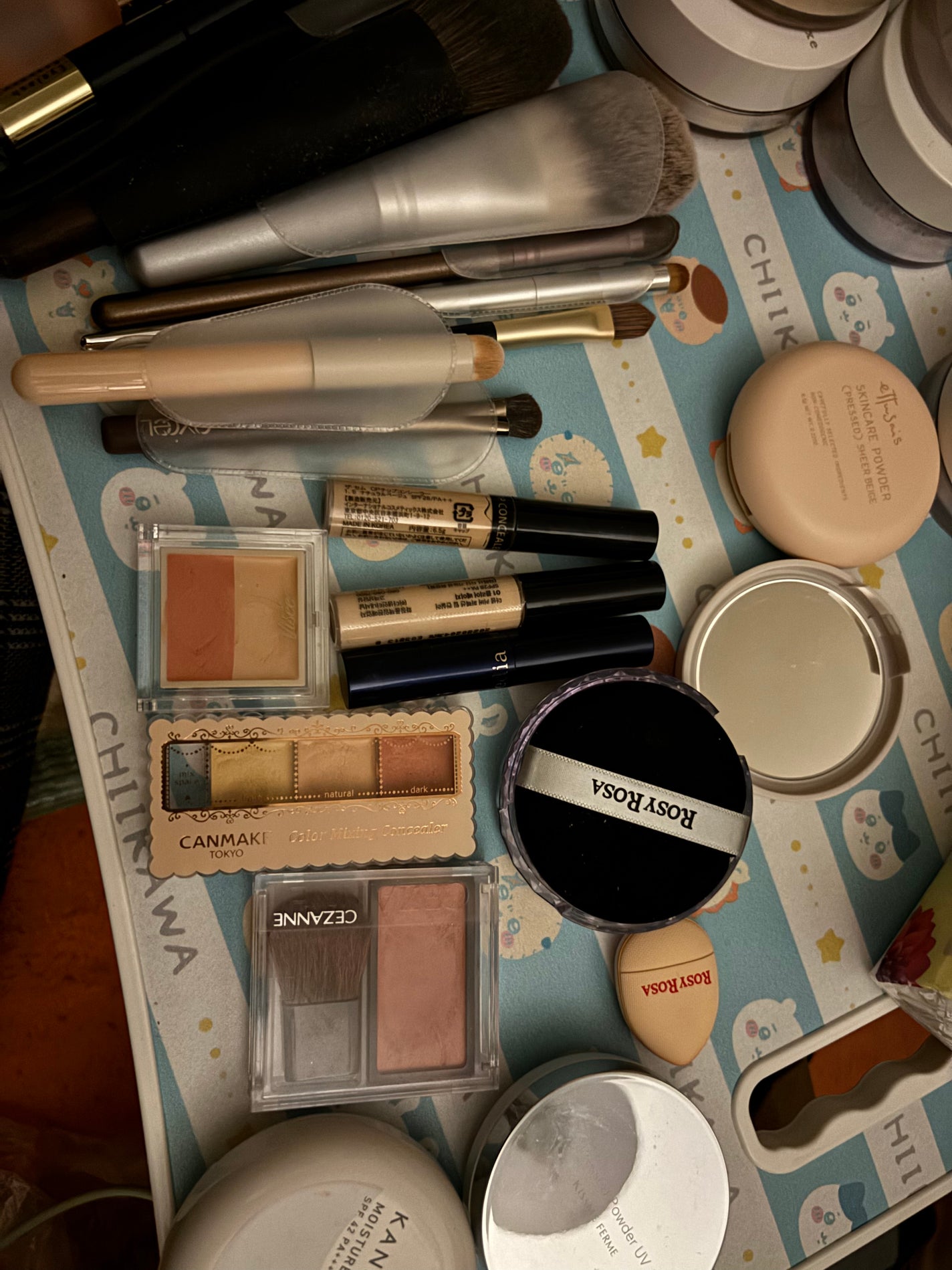 円埜もち on LIPS 「今持ってるコスメまとめたーの写真撮ったのがちょっと前なので現在..」(6枚目)