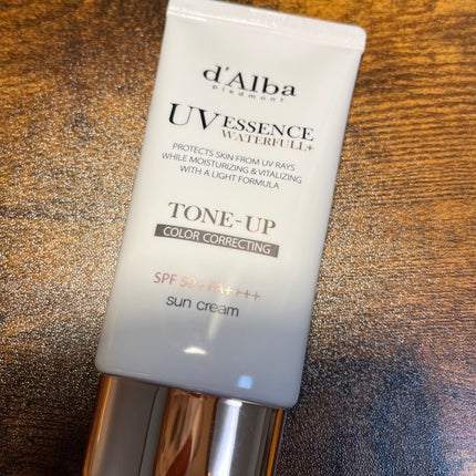 ウォータフルトーンアップサンクリーム/ダルバ/日焼け止めクリームを使ったクチコミ(1枚目)