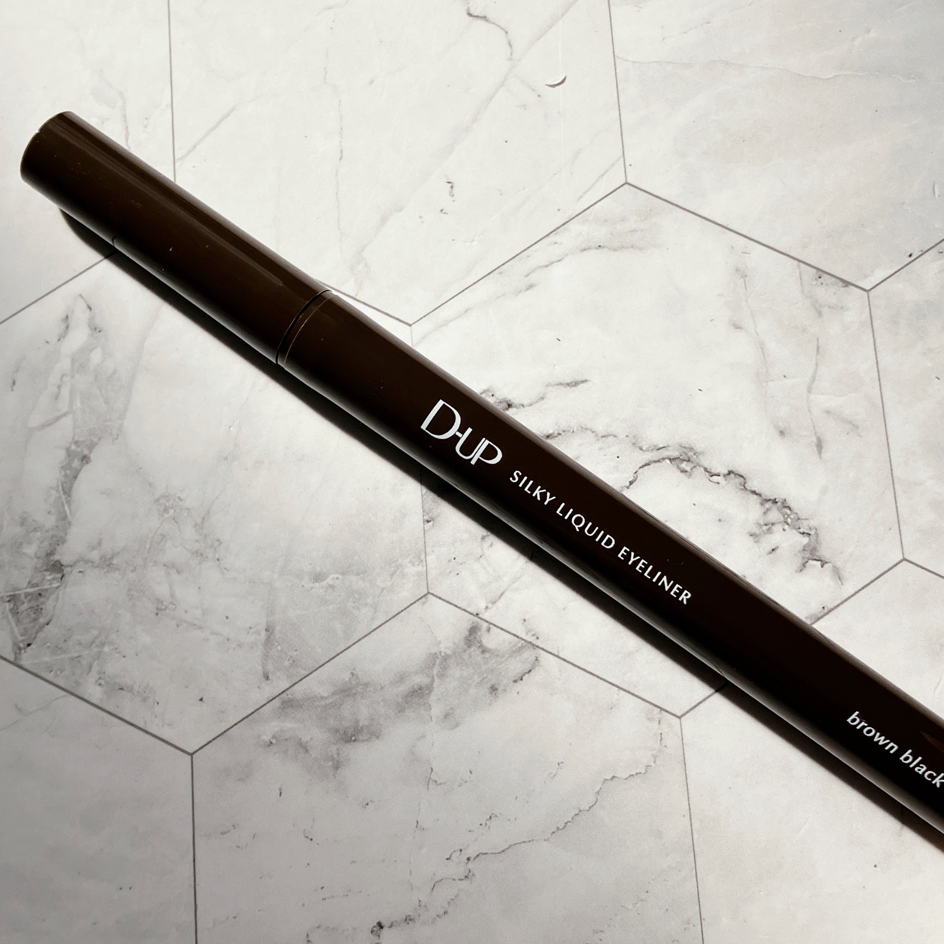 シルキーリキッドアイライナーWP/D-UP/リキッドアイライナーを使ったクチコミ（2枚目）