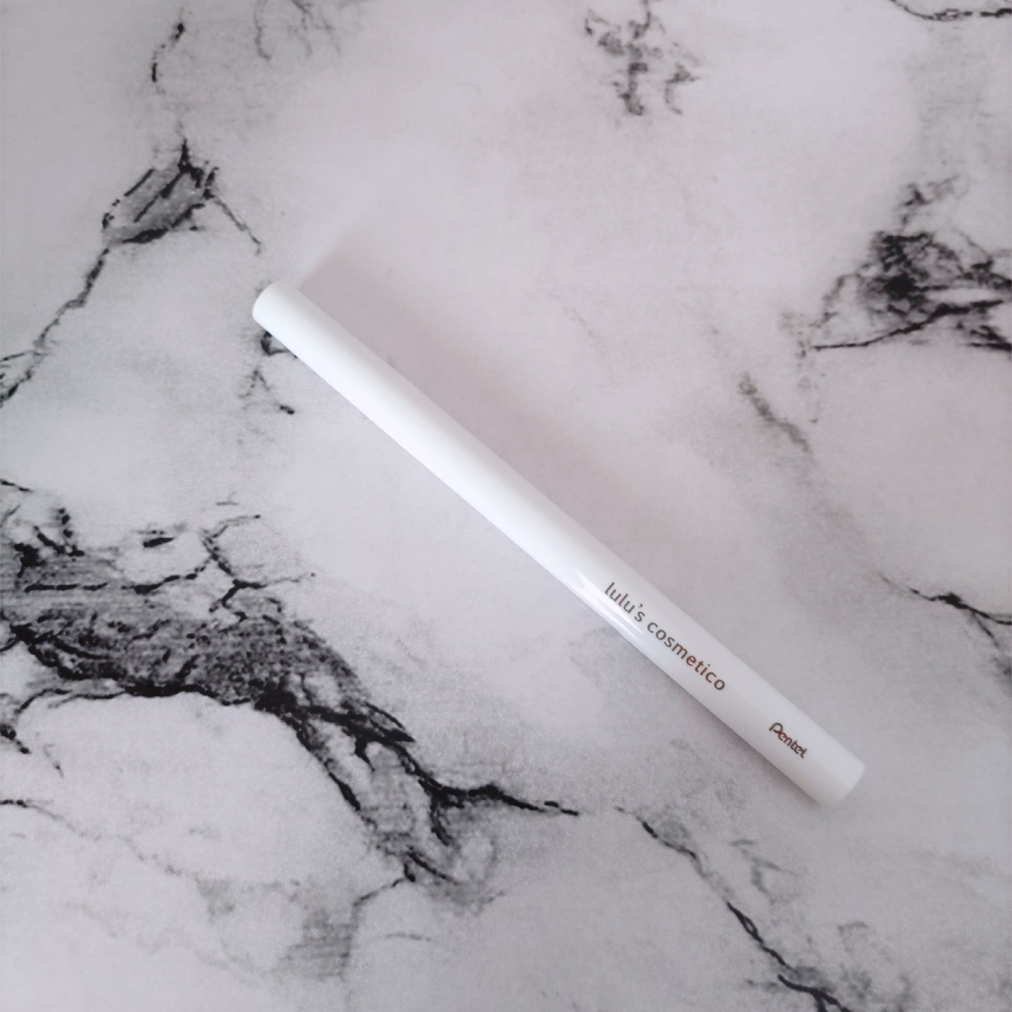 リキッドアイライナー/ルルズコスメティコ/リキッドアイライナーを使ったクチコミ（2枚目）