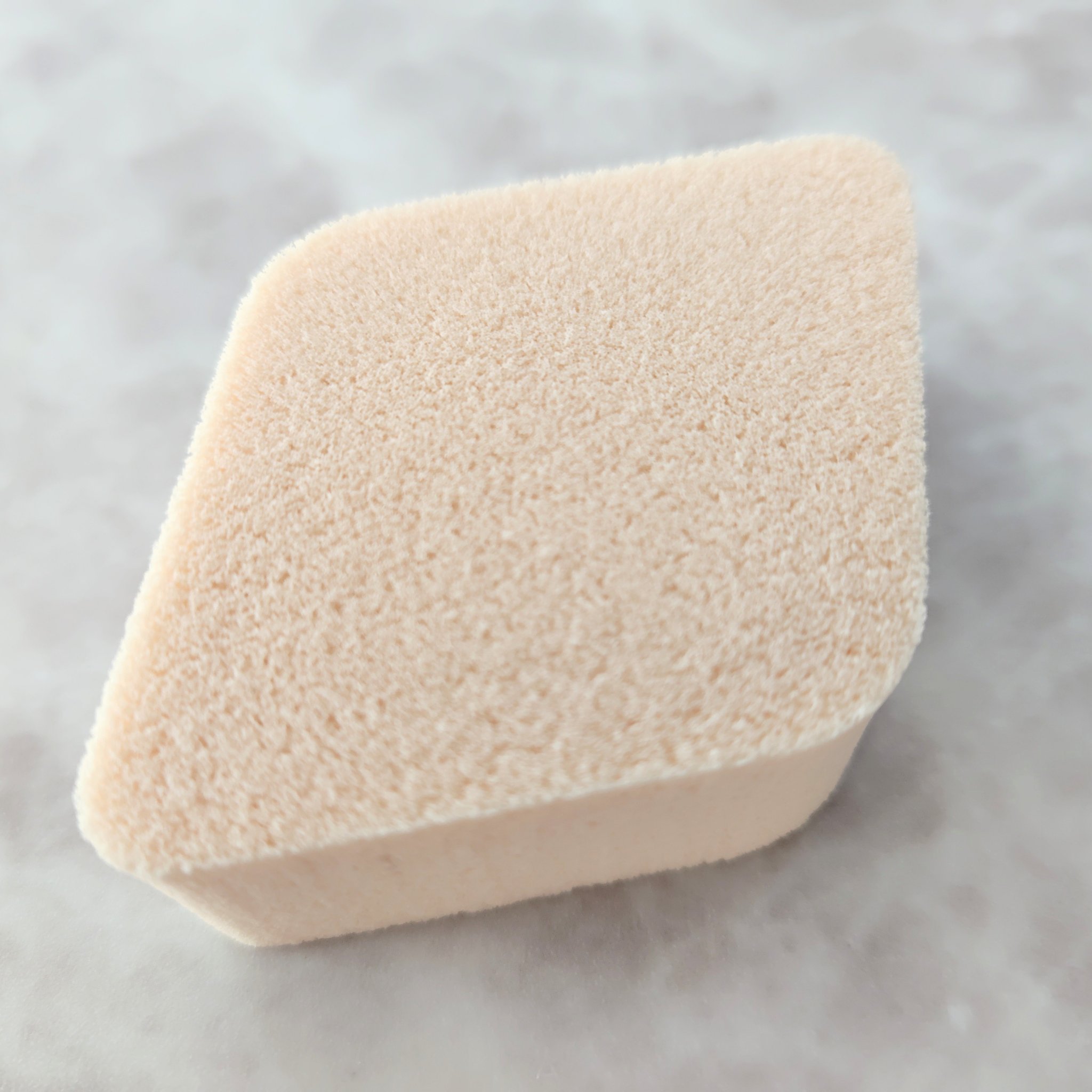 バリュースポンジ ダイヤ型 タイプM 6P/ロージーローザ/パフ・スポンジを使ったクチコミ（3枚目）