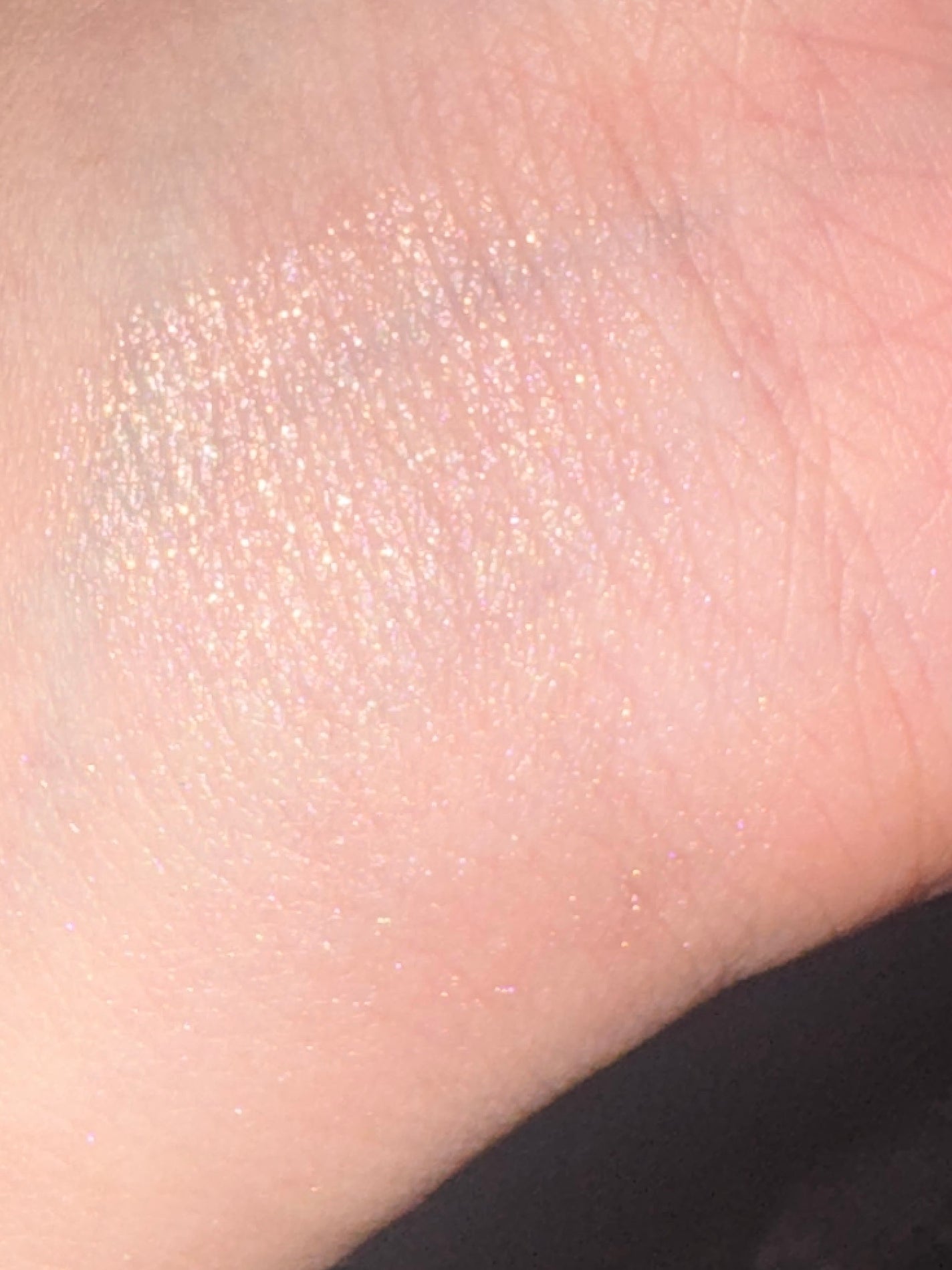 フェイスフィルボリューマーハイライター/mude/パウダーハイライトを使ったクチコミ(2枚目)