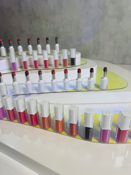 キヌケアグローアップ グリーム/shu uemura/口紅を使ったクチコミ(3枚目)