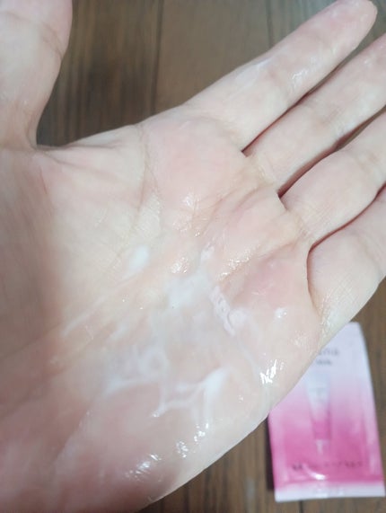 海藻 スムース ヘア ミルク/ラサーナ/ヘアミルクを使ったクチコミ(3枚目)