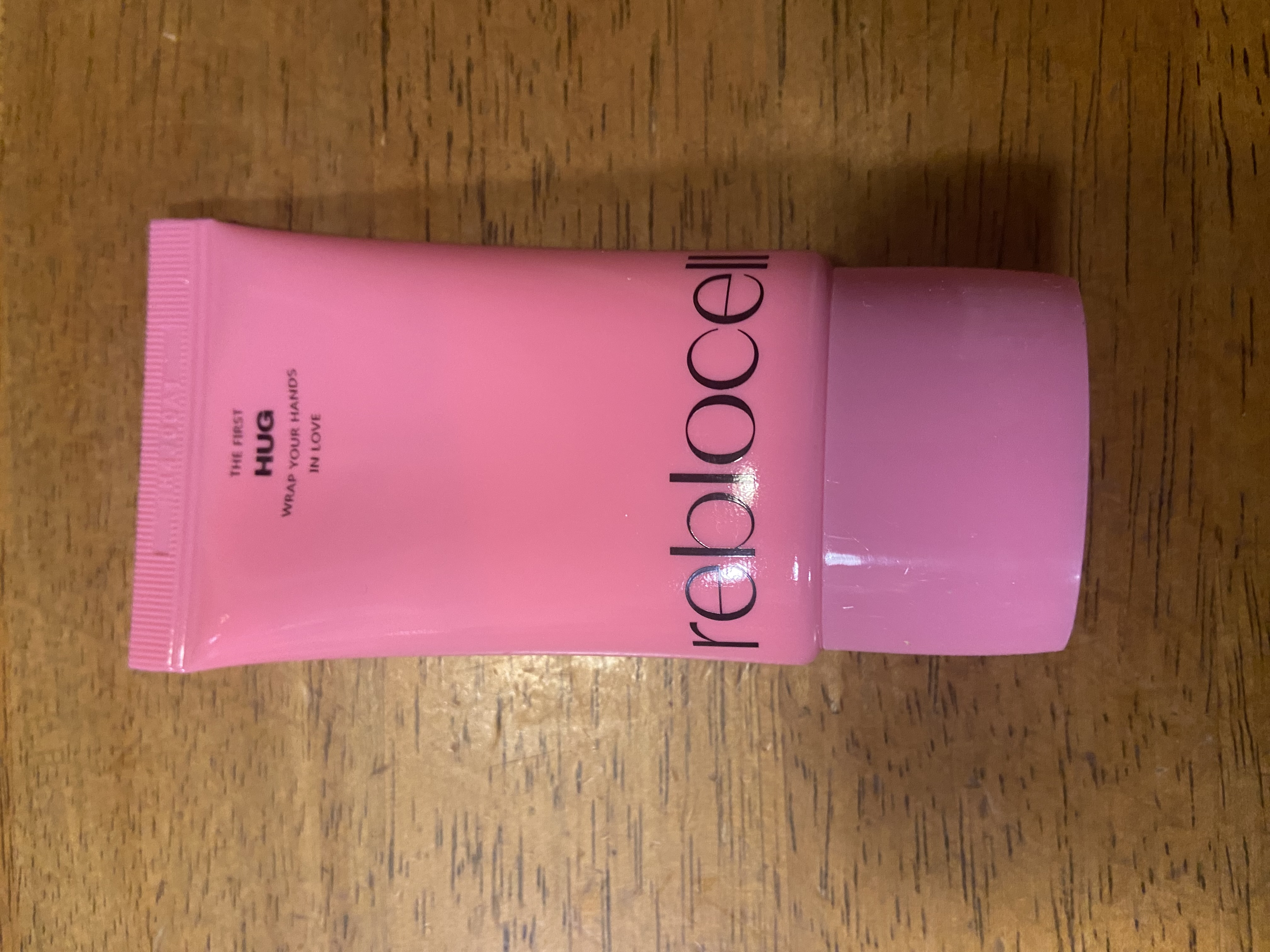 HUG ハンドクリーム/reblocell/ハンドクリームを使ったクチコミ（1枚目）