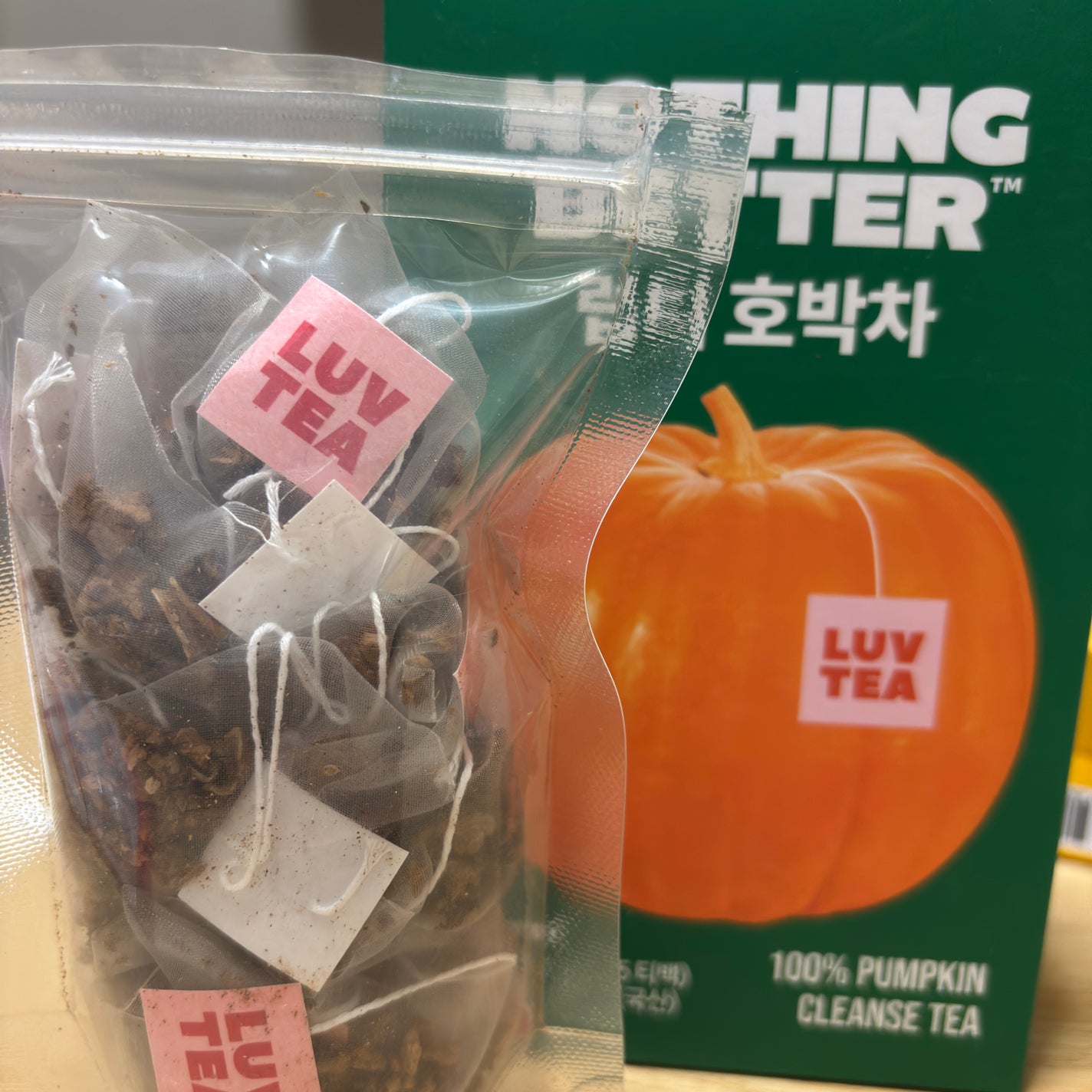 は on LIPS 「NOTHINGBETTERLUVTEA初購入ですが、飲みやすく..」(1枚目)