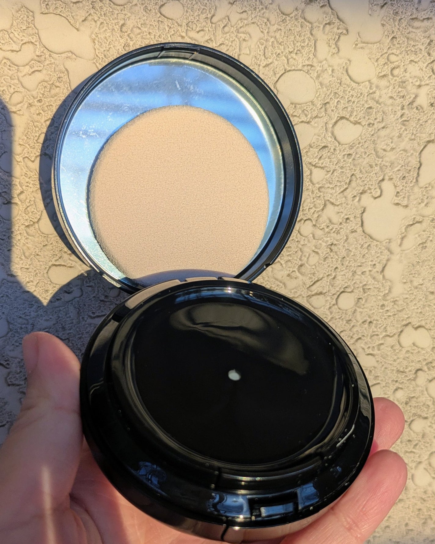 ミネラルリキッドリーファンデーション/MiMC/クッションファンデーションを使ったクチコミ(3枚目)