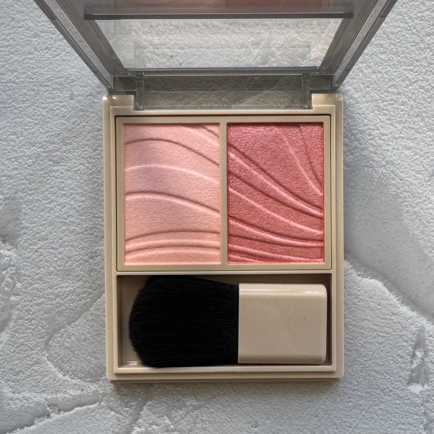 レイヤード フルリ チーク/Visée/パウダーチークを使ったクチコミ(3枚目)