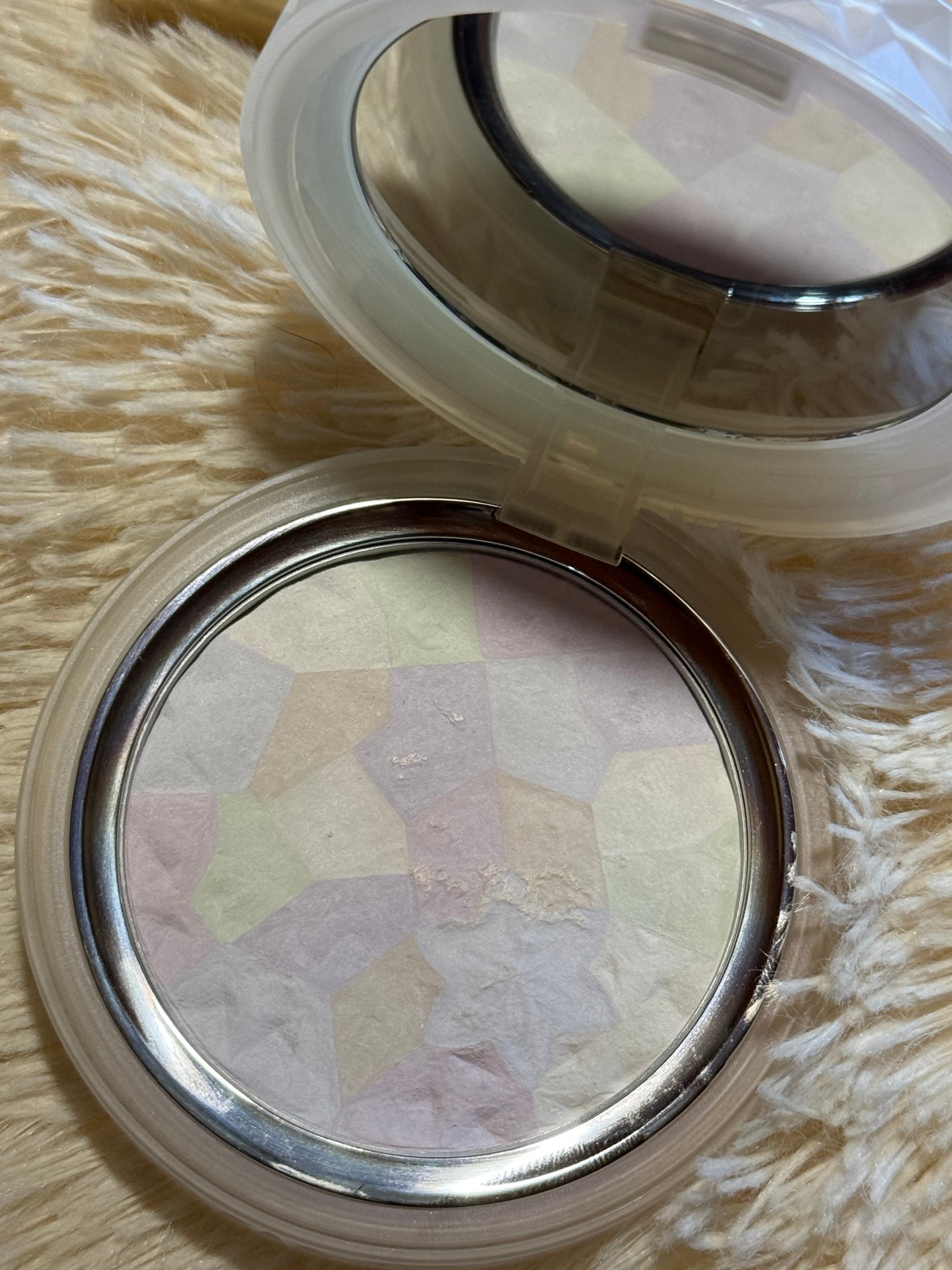 AQ オーラ リフレクター/DECORTÉ/プレストパウダーを使ったクチコミ(4枚目)