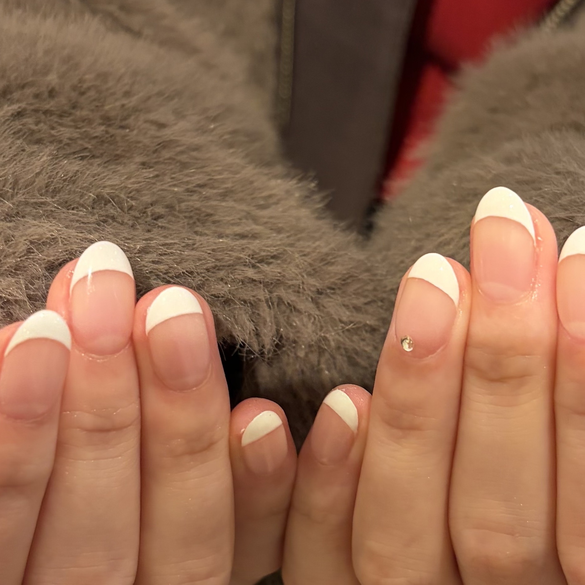 French

いいね、保存嬉しいです🎶

#ネイル #ジェルネイル #垢抜け #ネイルケア #キラキラネイル #ネイリスト #ネイルデザイン #ネイルポリッシュ #簡単ネイル #夏ネイル #秋ネイル #ネイルアート #ネイルシール #冬