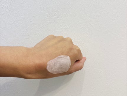 BANILA CO バニラコ オールデイトーンアップベースクリームのクチコミ「バニラコのオールデイトーンアップベースは、
トーンアップ感が結構高いと思いました。
くすみが気.....」(2枚目)