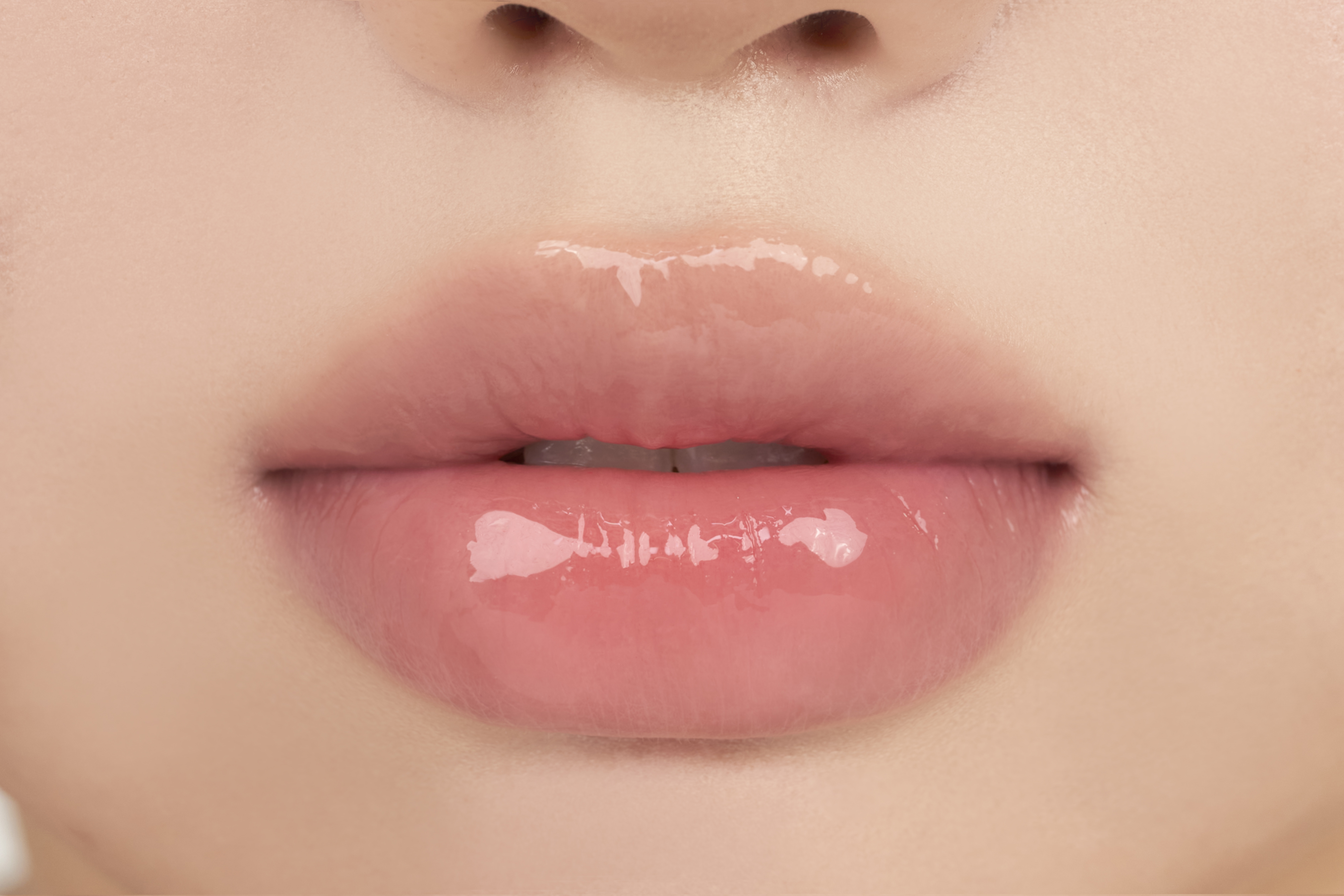 グラスティングメルティングバーム 16 キトゥンピーチ（BLACK EDITION）