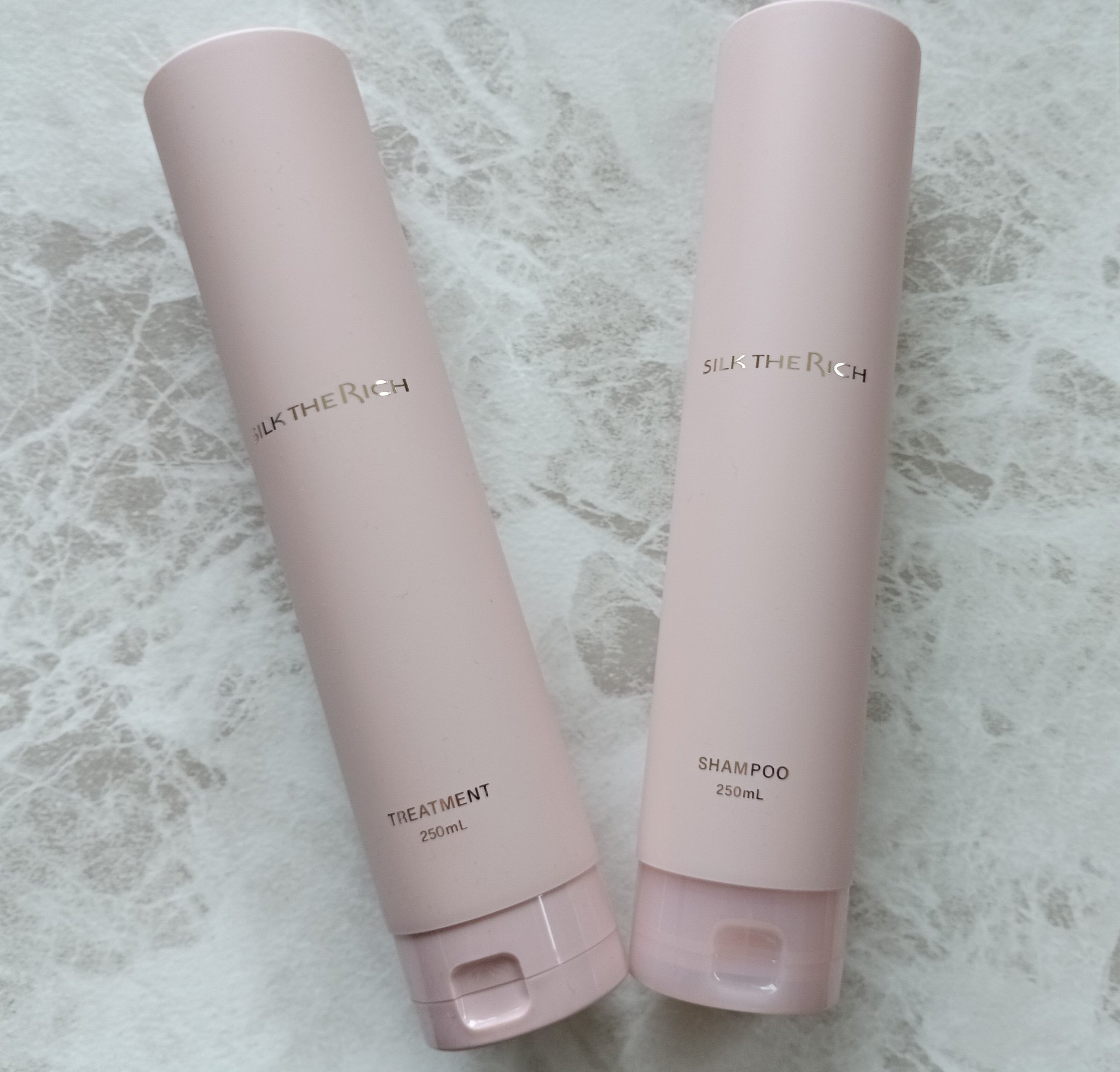 SILK THE RICH ハイモイスト&リペア シャンプー・トリートメント/SILK THE RICH/市販シャンプーを使ったクチコミ（1枚目）