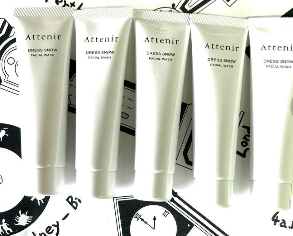 ドレススノー フェイシャルウォッシュ/アテニア/洗顔フォームを使ったクチコミ（1枚目）