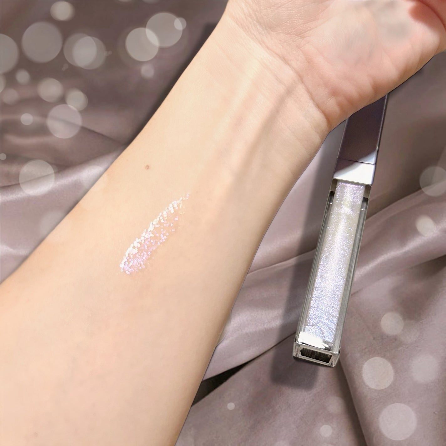 アフターグロー リップシャイン/NARS/リップグロスを使ったクチコミ(2枚目)