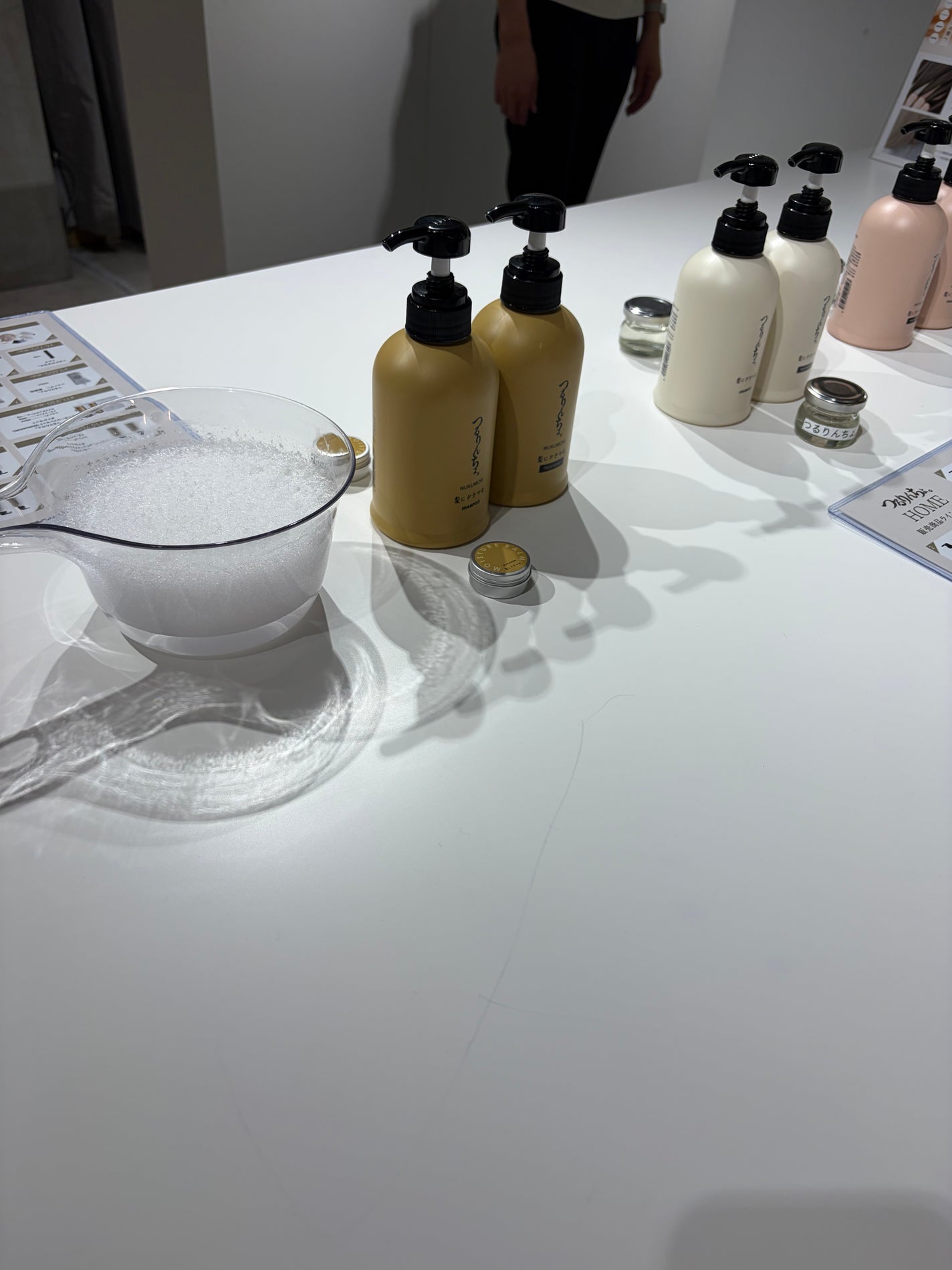 りん。フォロバ on LIPS 「つるりんちょ。POPUP表参道行ってきました!ヘアケアの知識が..」(3枚目)