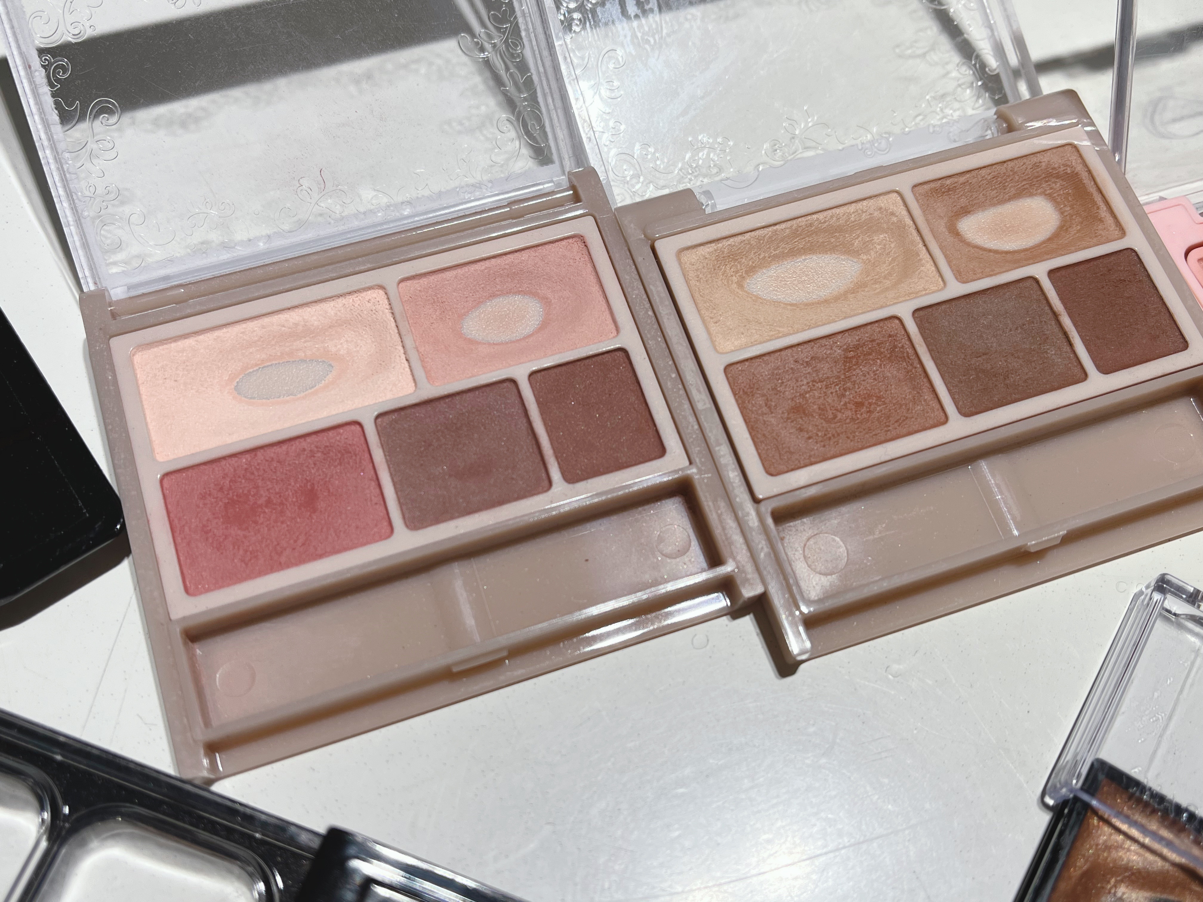 パーフェクトマルチアイズ/キャンメイク/アイシャドウパレットを使ったクチコミ（2枚目）