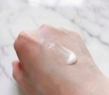 レチノパワー リンクルクリーム /エリクシール/アイケア・アイクリームを使ったクチコミ(2枚目)