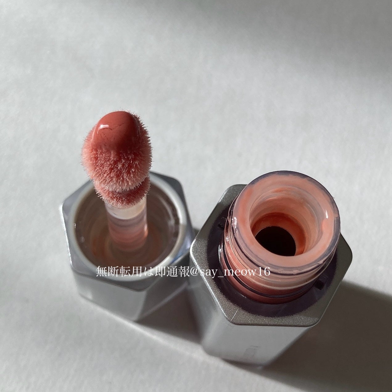 Glass Lock Air Gloss/SHEGLAM/リップグロスを使ったクチコミ(2枚目)