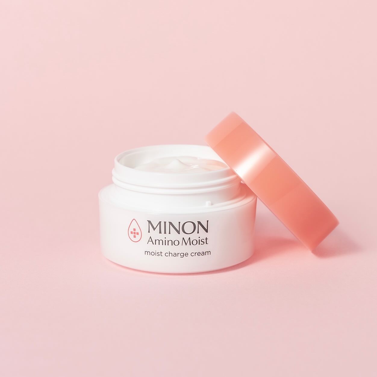 乾燥が気になる冬におすすめ♡モイストチャージ クリームを25名様にプレゼント🎁（1枚目）