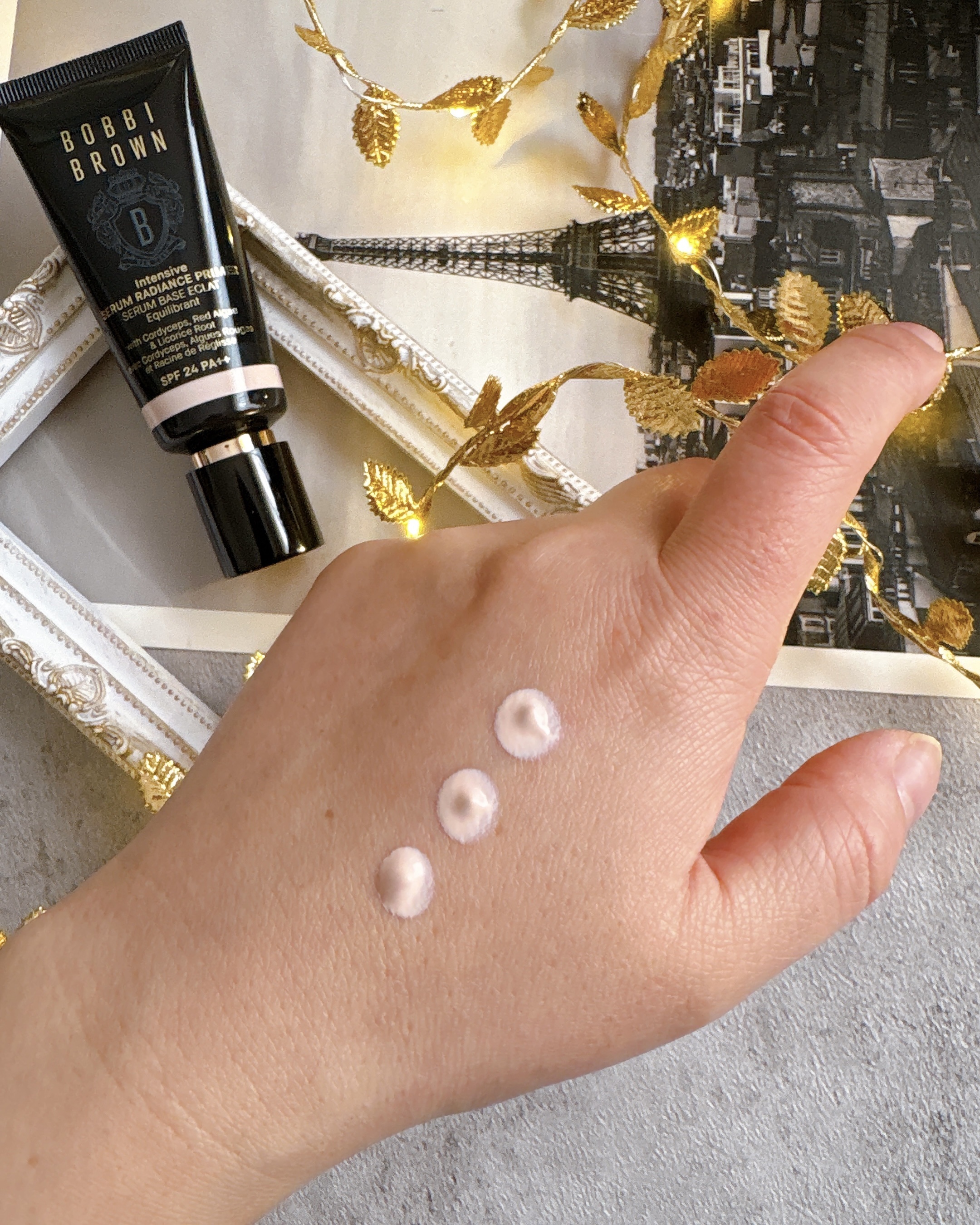 インテンシブ セラム ラディアンス プライマー/BOBBI BROWN/化粧下地を使ったクチコミ（3枚目）