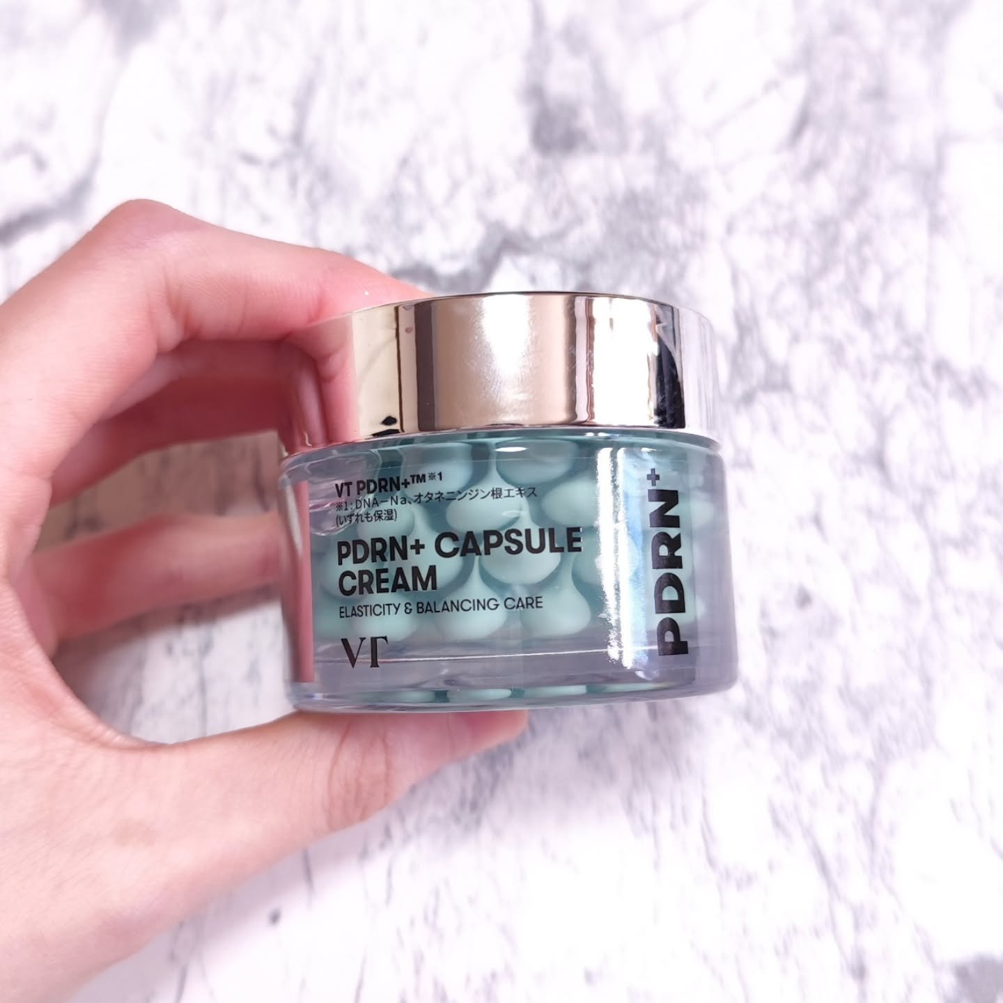 メガ割購入品♪
見た目からしてワクワクが止まらなかった。使い心地も良かったのでまた買いたい。

 #乾燥シーズンの肌管理 #メガ割購入品 #VT