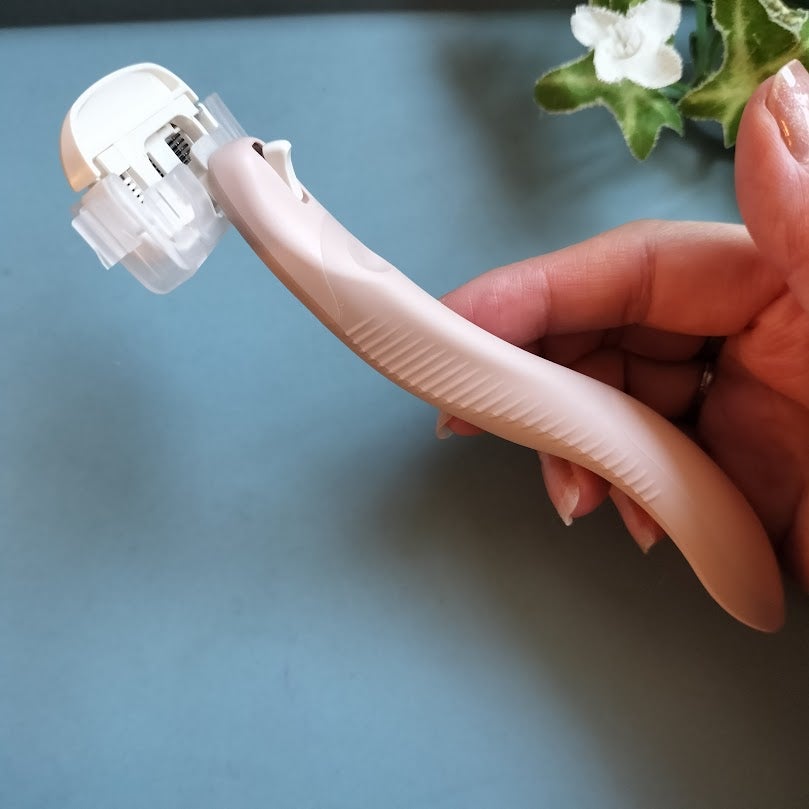 miness ボディ用カミソリ 替刃2個付/貝印/シェーバーを使ったクチコミ(3枚目)