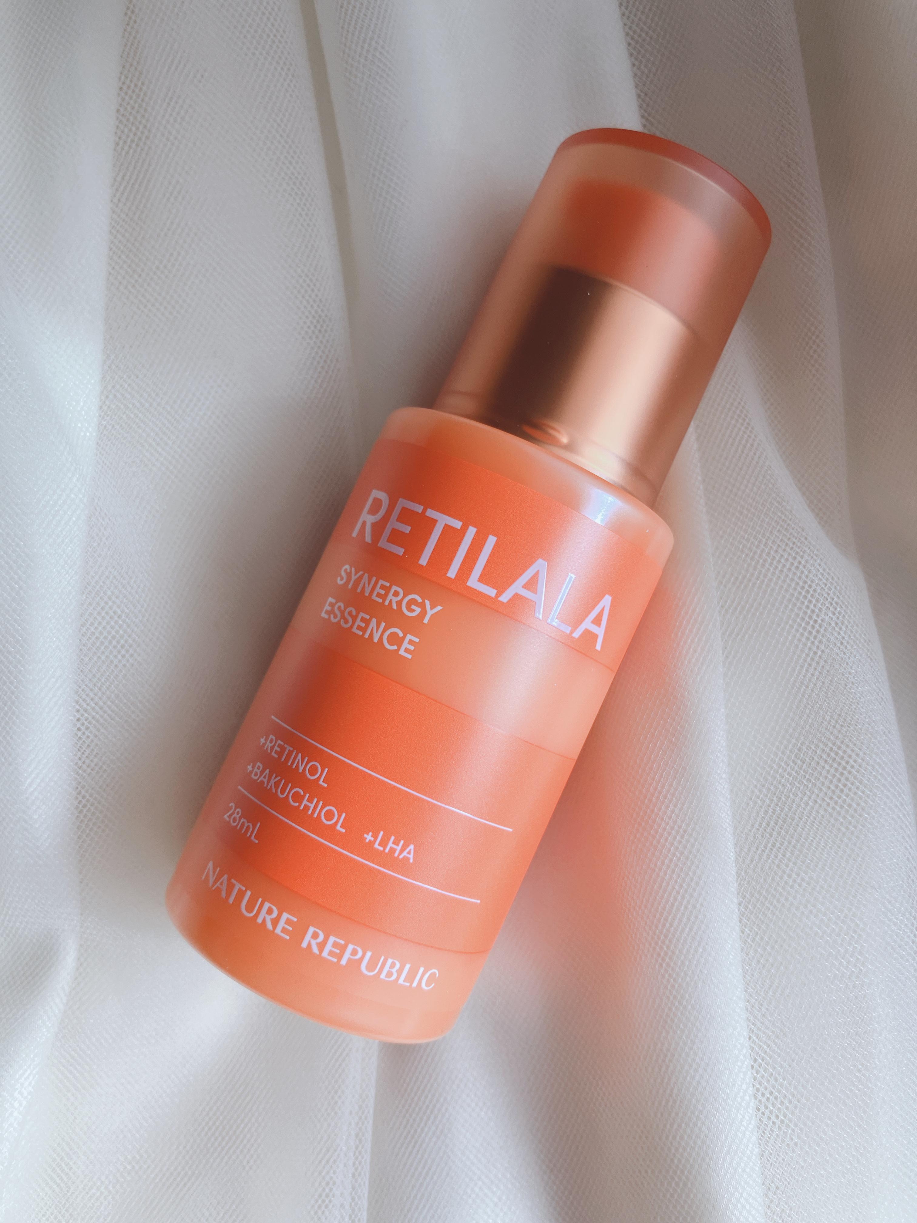 #PR
@naturerepublic_jp 様より、下記製品をいただきました🙇‍♀️

ネイチャーリパブリック
・レチララ 美容液

洗顔後、化粧水の前に使用する導入ピール美容液✨
肌のごわつきが気になるときのケアとしてオススメとのこと